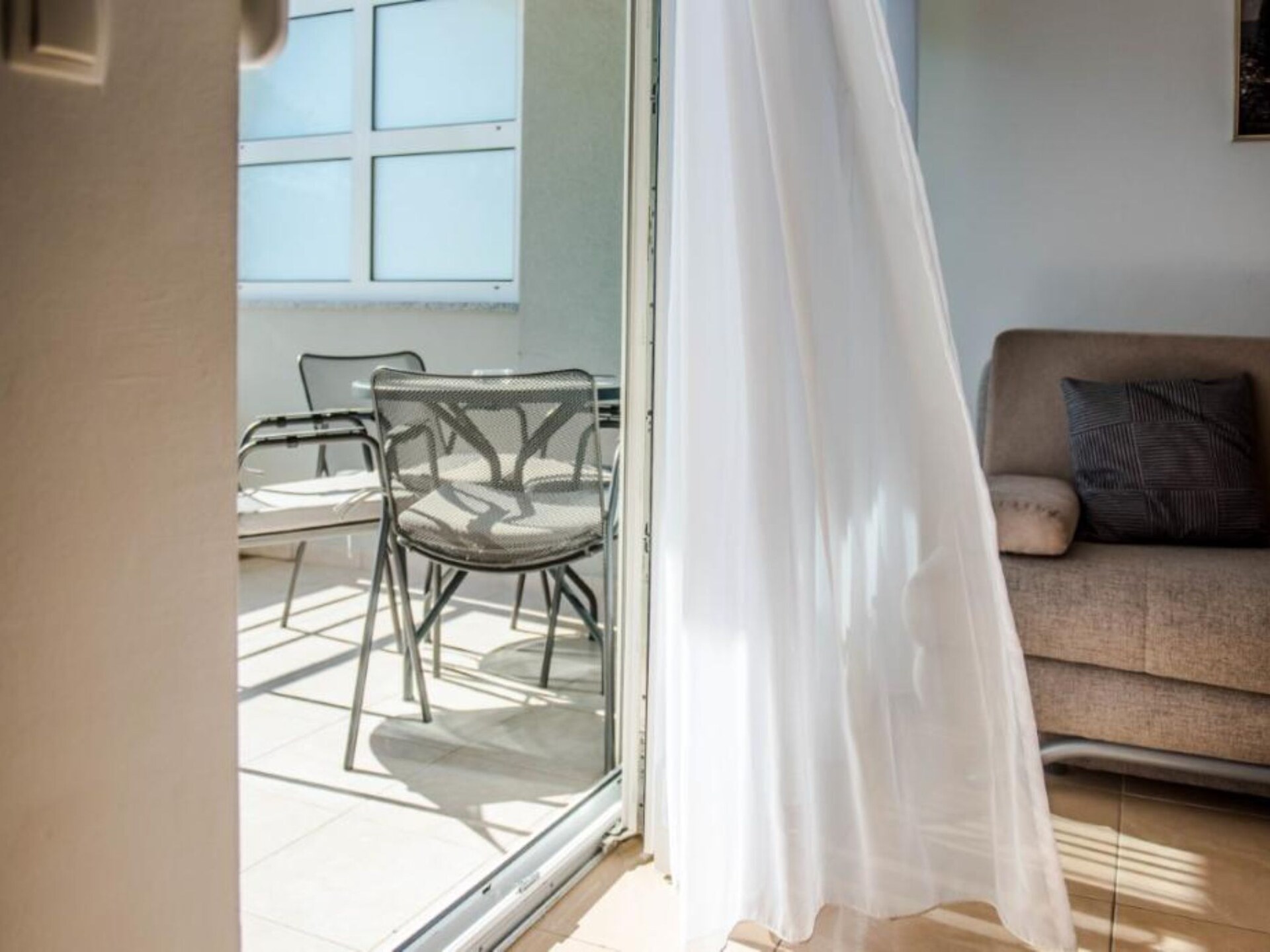 Appartement aan zee met balkon en uitzicht in Zaostrog - foto 2