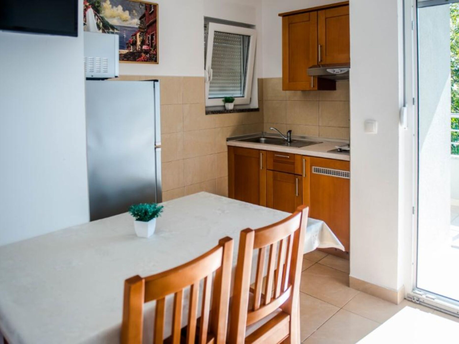 Appartement aan zee met balkon en uitzicht in Zaostrog - foto 1