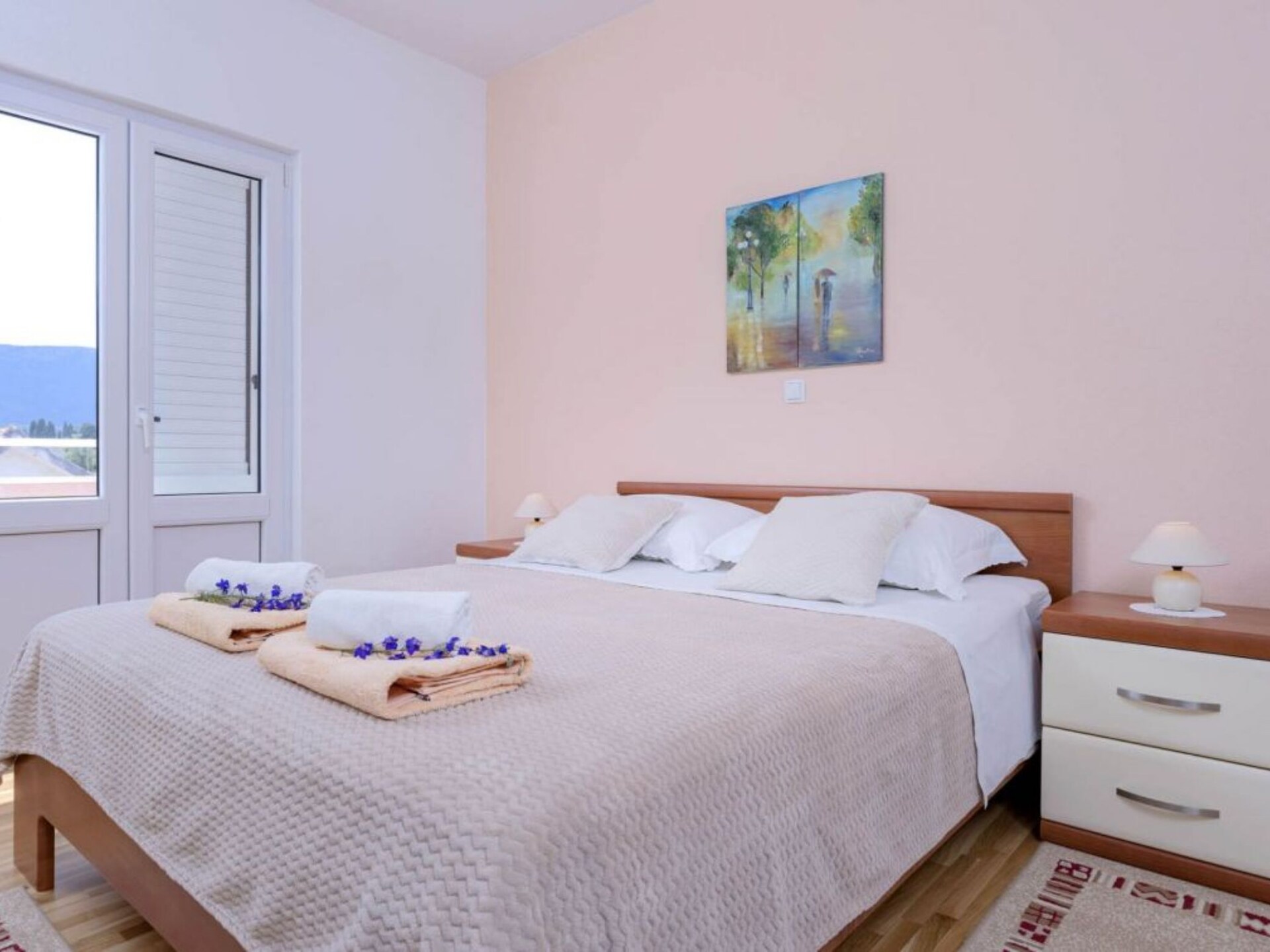 Luxe appartement met balkon en zeezicht in Vrboska, vlakbij het strand - foto 10