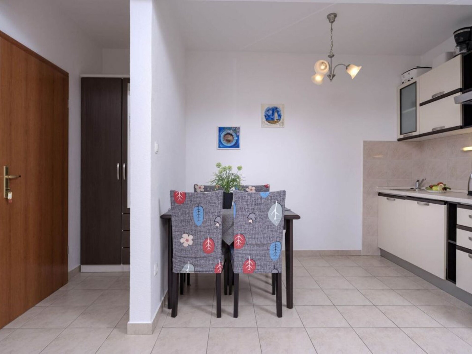 Op 400 m van het strand: appartement met zeezicht in Vrboska - foto 3