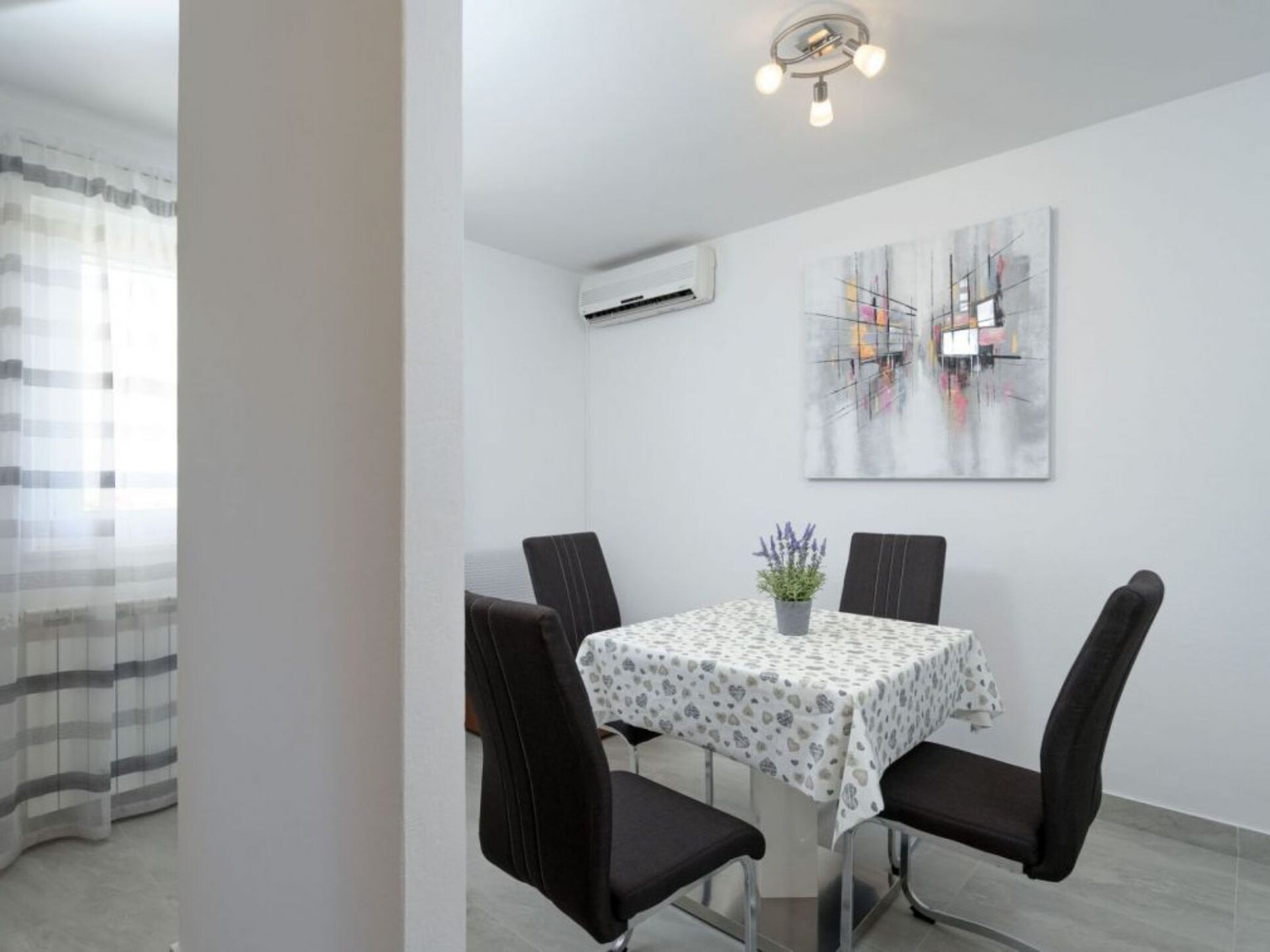 Appartement met terras en zeezicht voor 2 personen in Vrboska, Hvar - foto 2