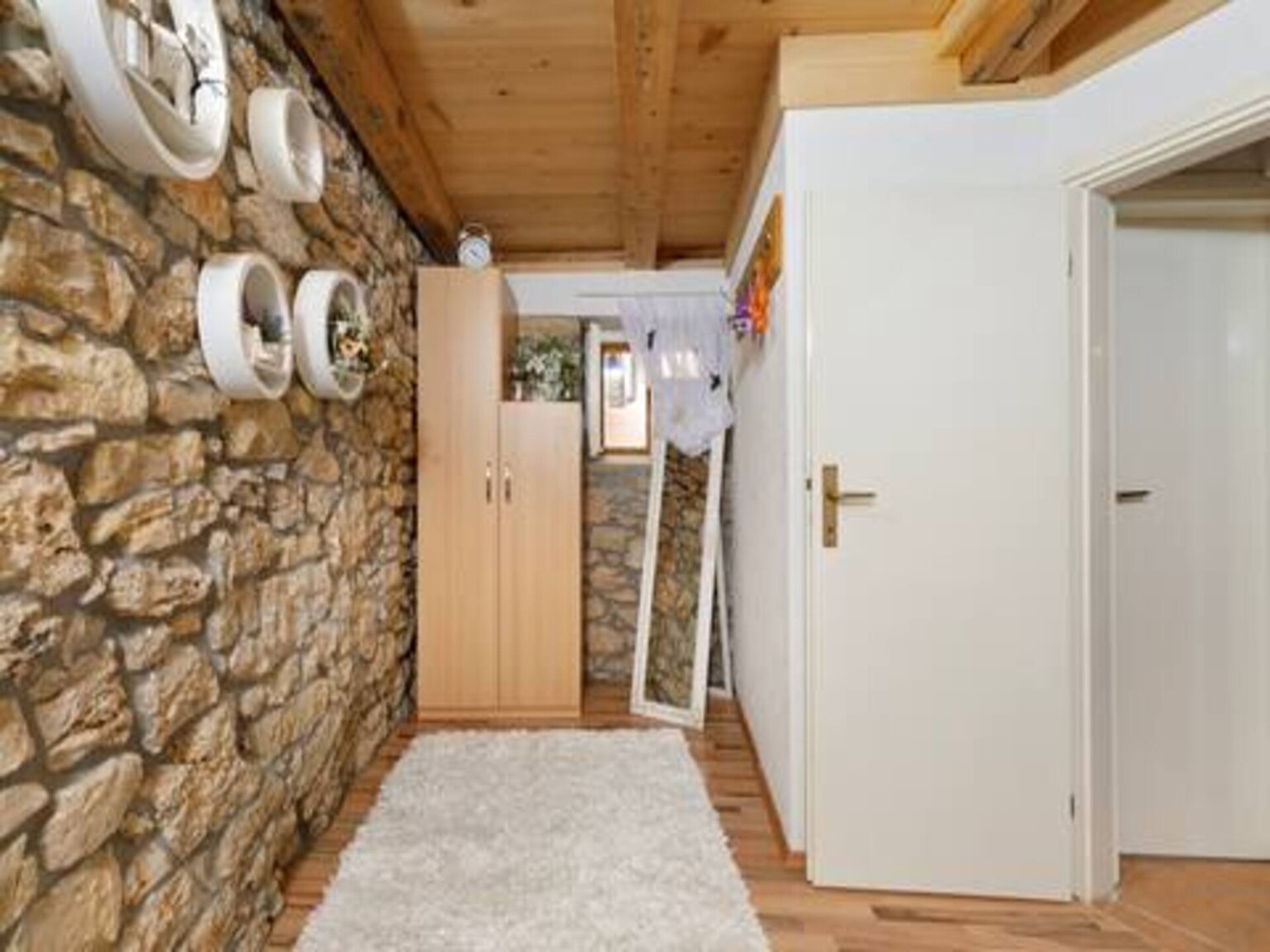Authentiek stenen vakantiehuis met privézwembad bij Drniš voor 7 personen - foto 15