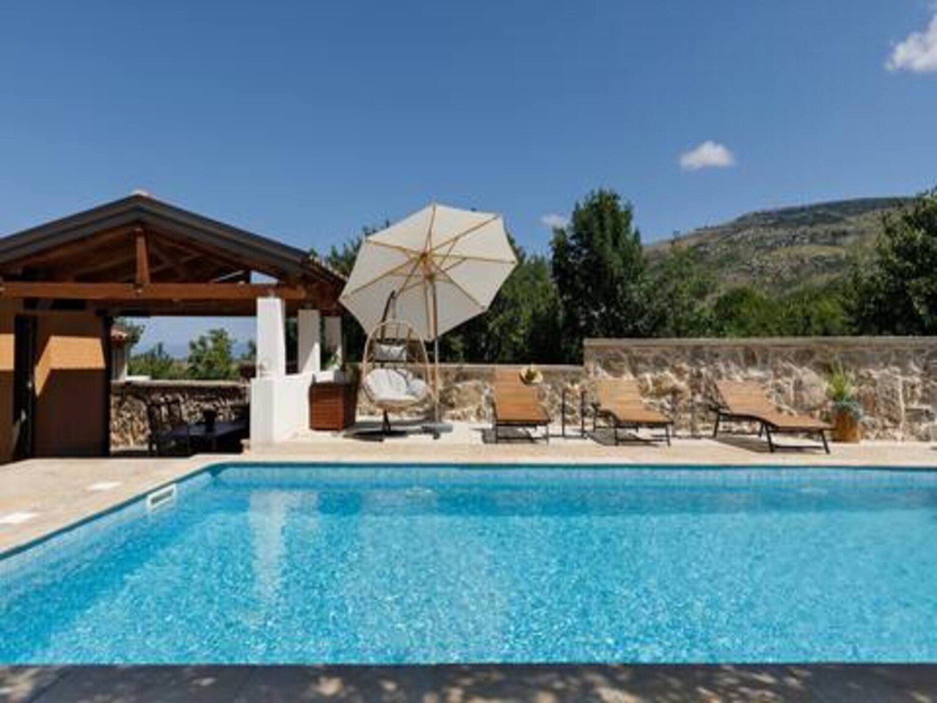 Authentiek stenen vakantiehuis met privézwembad bij Drniš voor 7 personen - foto 20