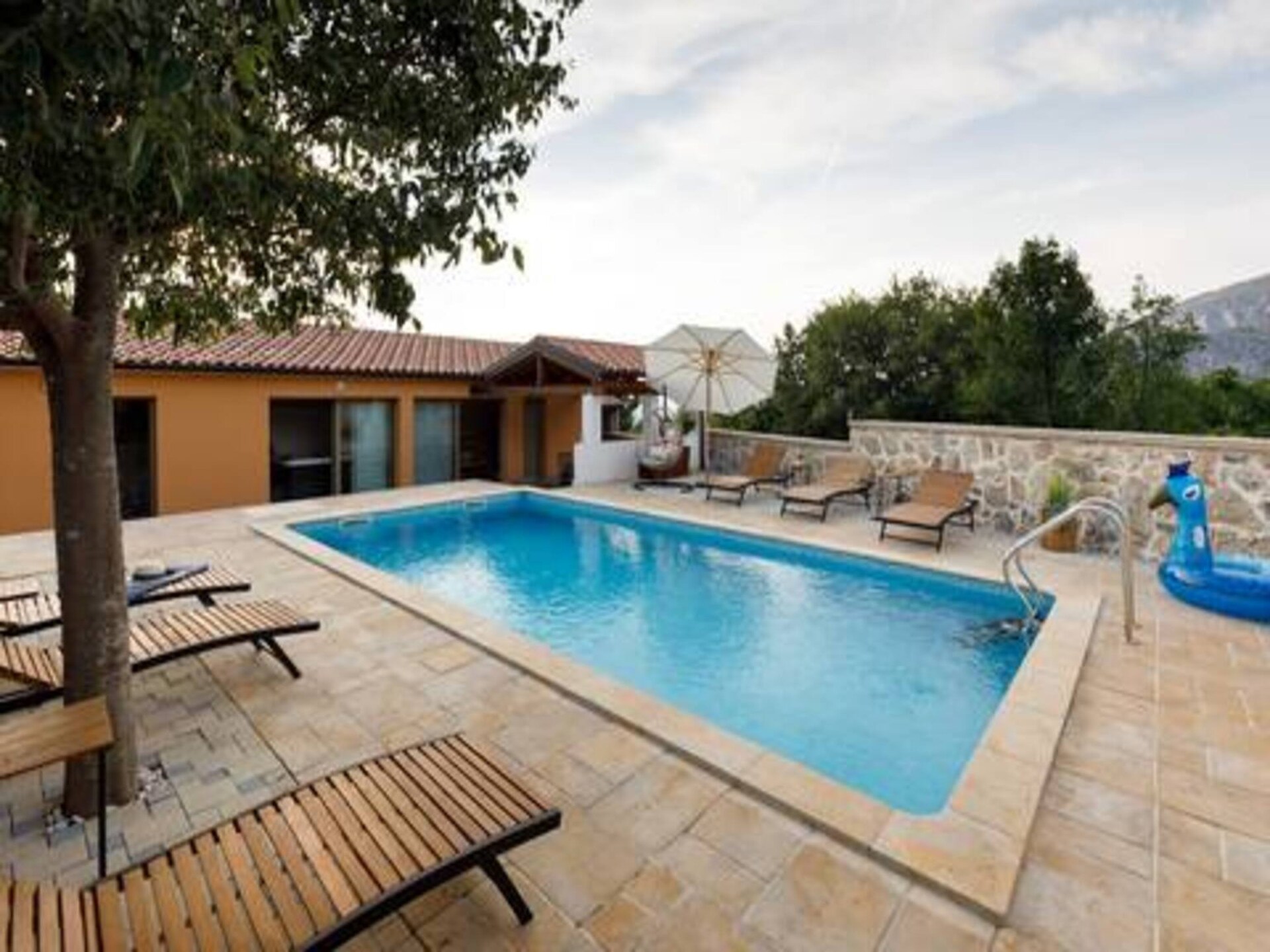 Authentiek stenen vakantiehuis met privézwembad bij Drniš voor 7 personen - foto 19