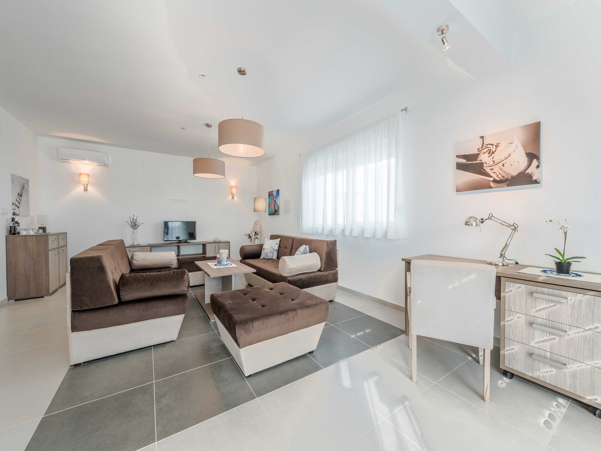 Villa met privézwembad en modern design in Debeljak - foto 3