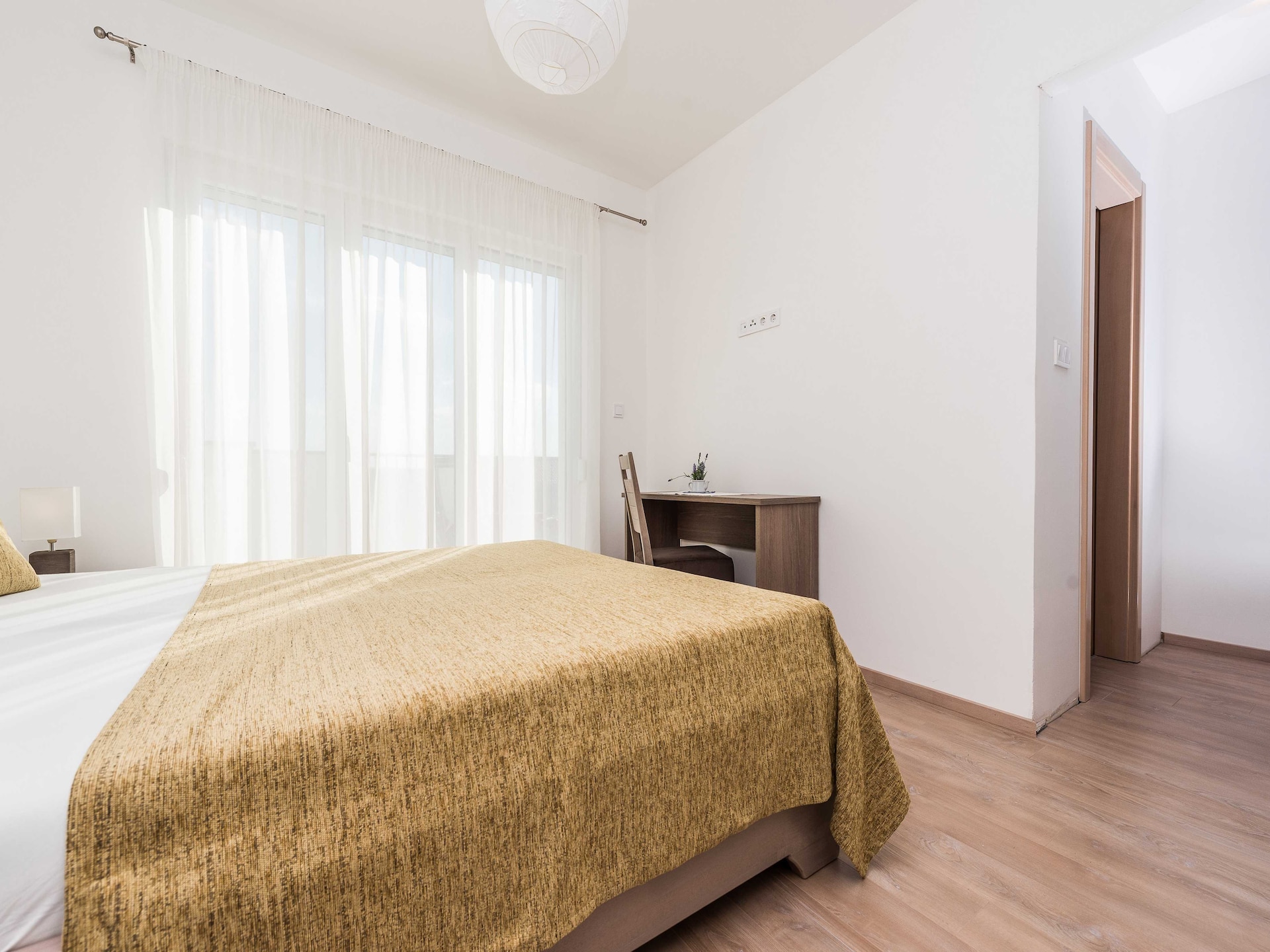 Villa met privézwembad en modern design in Debeljak - foto 32