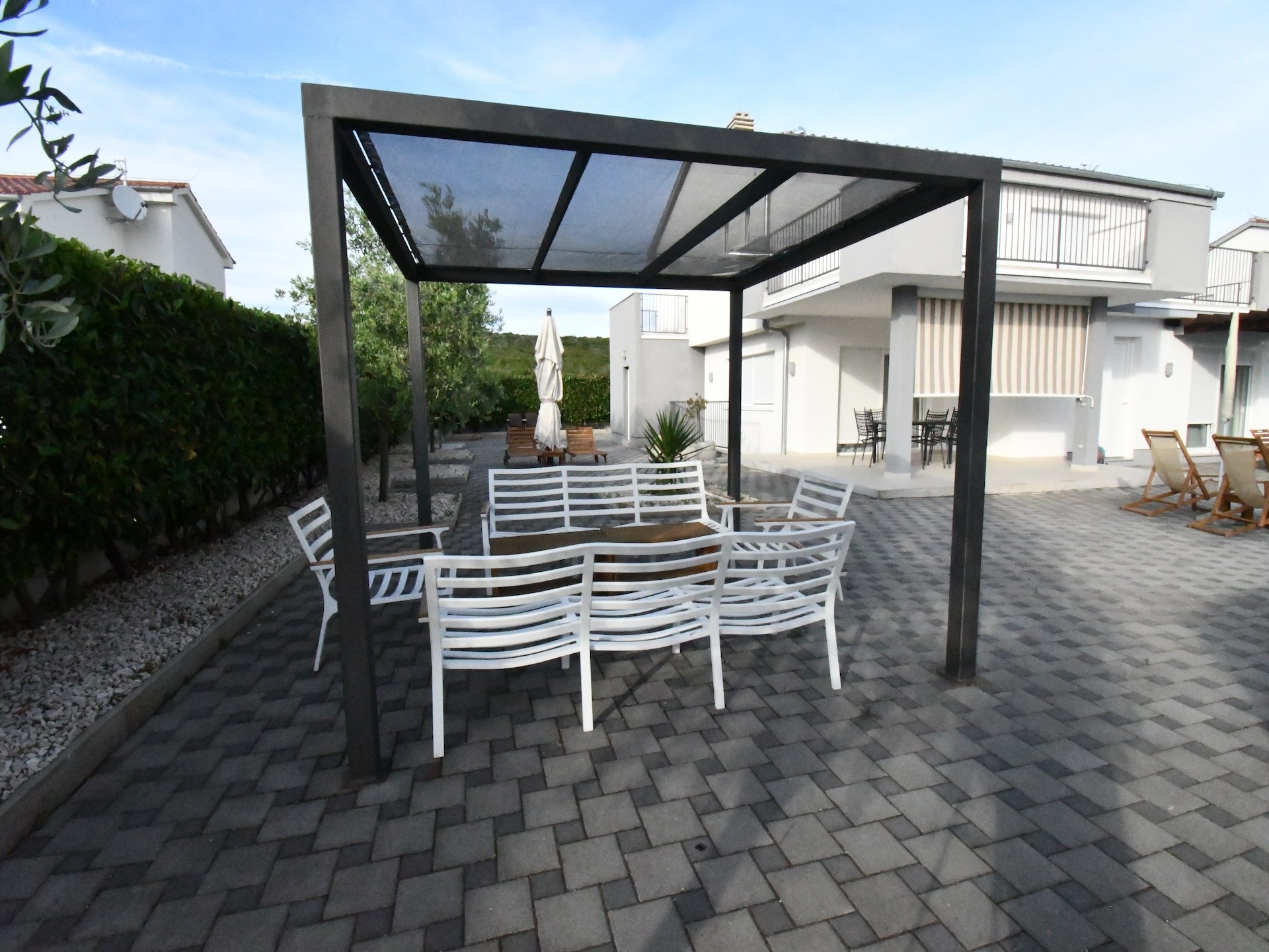 Privézwembad en modern design in luxe villa in Debeljak - foto 43