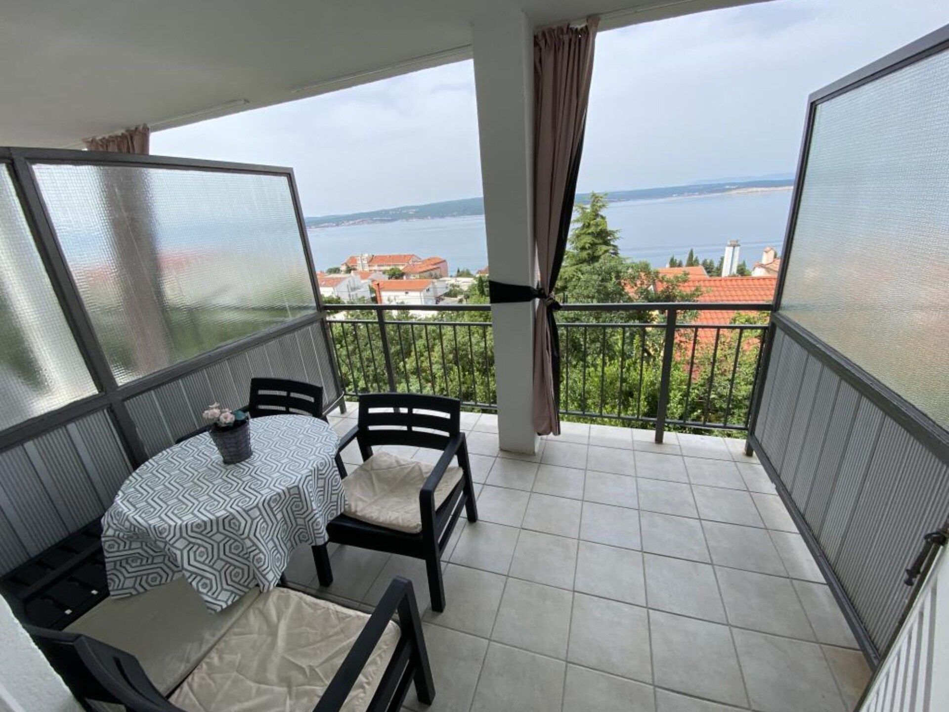 Studio met adembenemend zeezicht op 300m van het strand in Crikvenica - foto 5