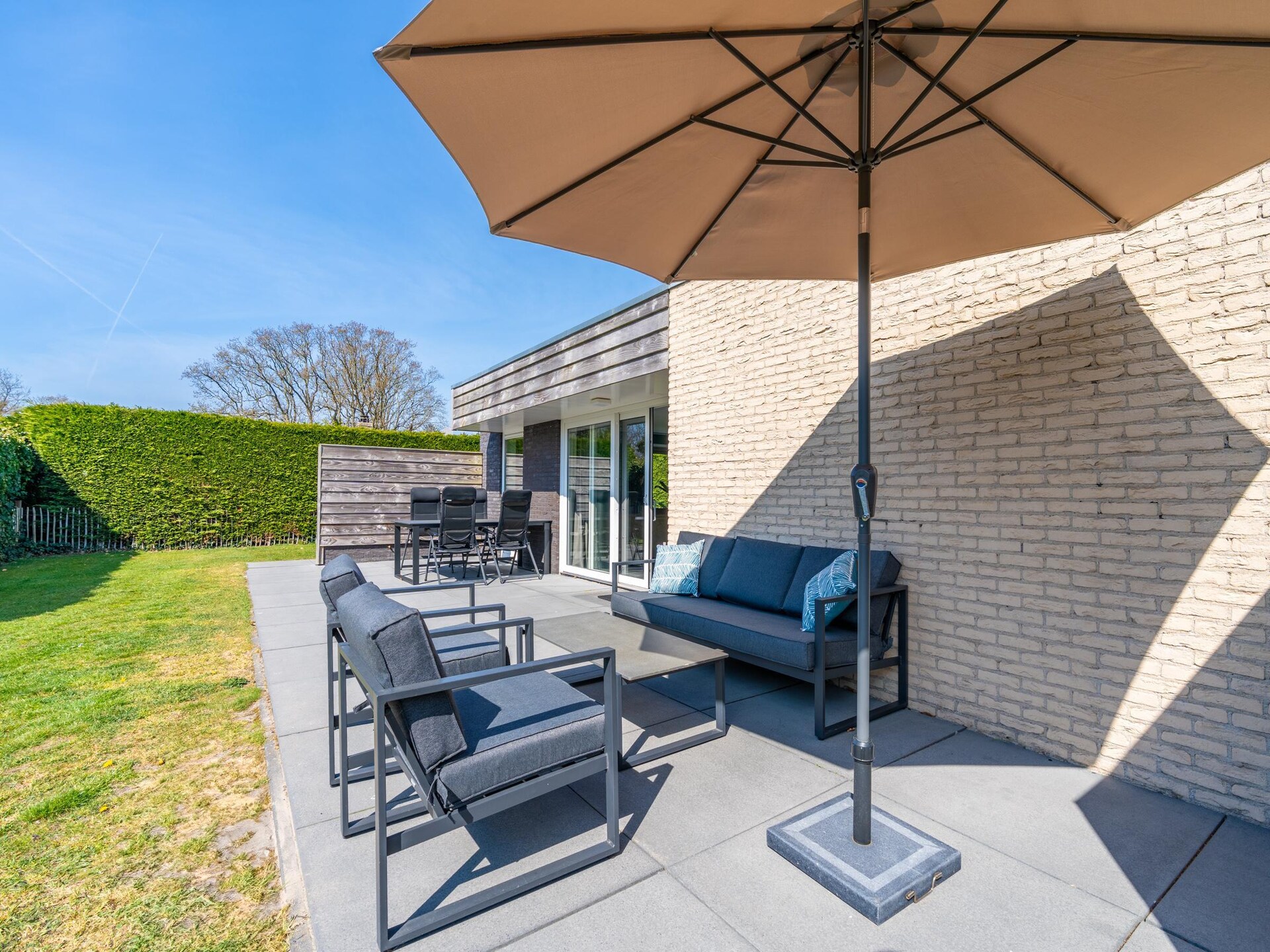 Vrijstaande bosbungalow met omheinde tuin, 5 km van het strand - foto 12