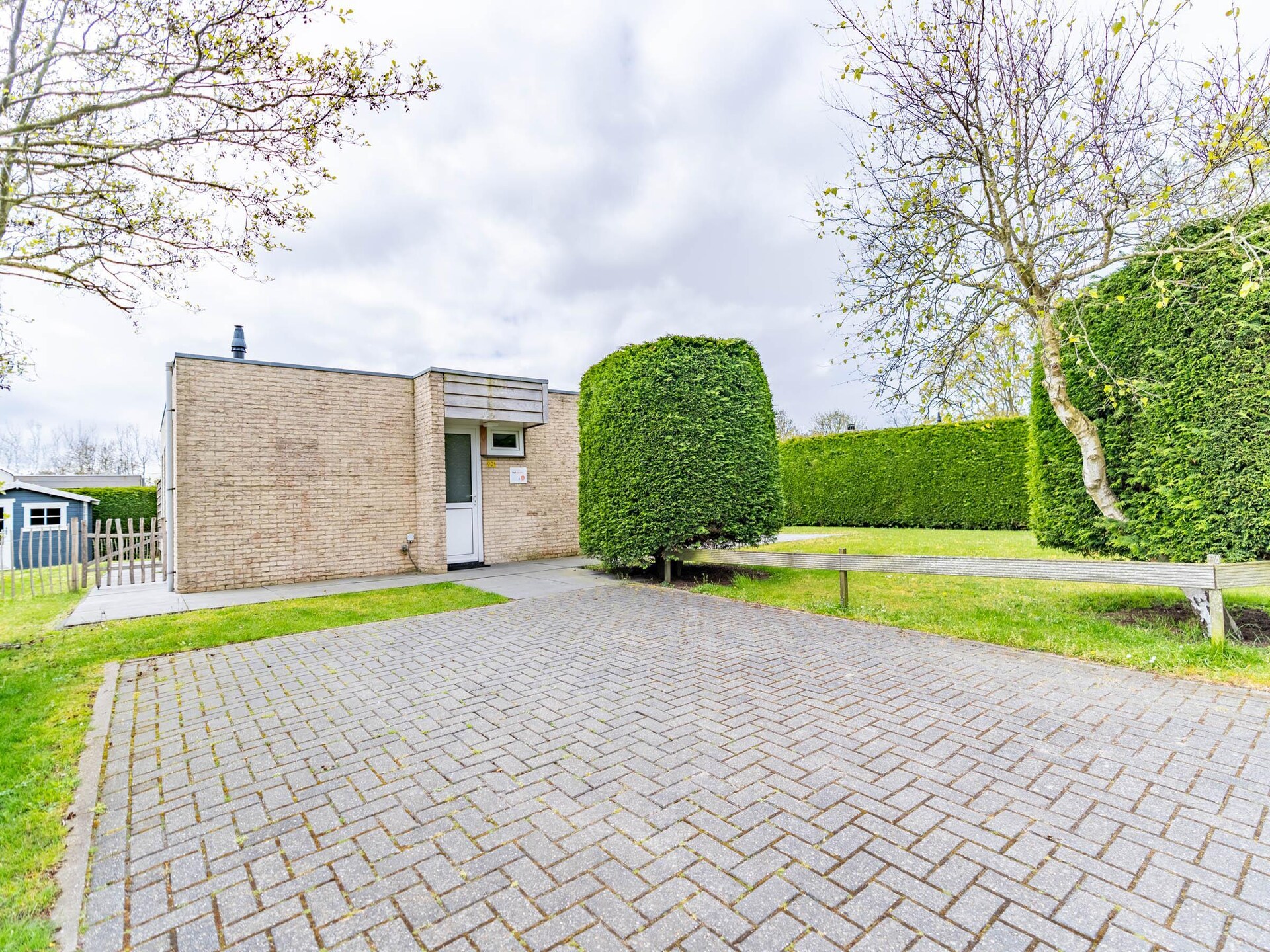Vrijstaande bosbungalow met omheinde tuin, 5 km van het strand - foto 14