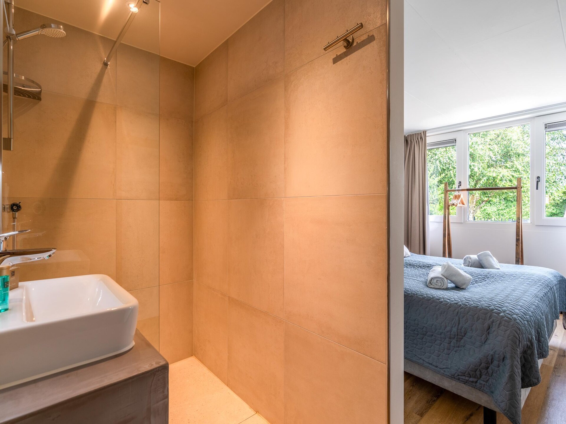Luxe 10-persoons bosvilla met wellness in De Koog, 1km van strand - foto 21