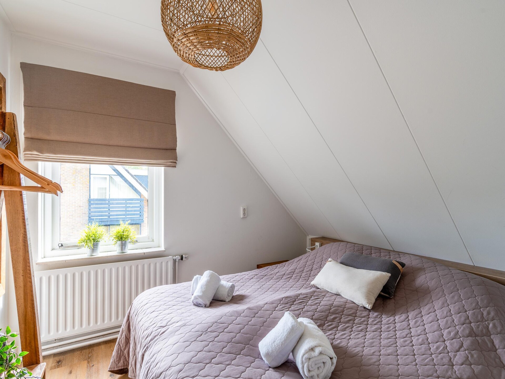 Luxe 10-persoons bosvilla met wellness in De Koog, 1km van strand - foto 17