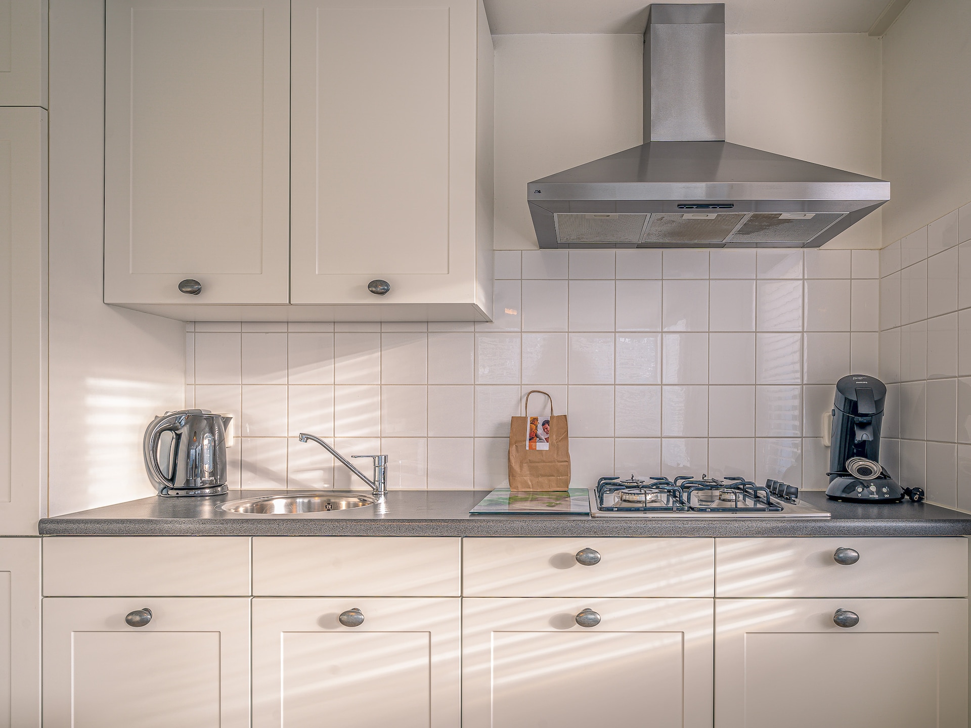 Vrijstaande bungalow voor 4 in de bossen van De Koog met omheinde tuin - foto 8