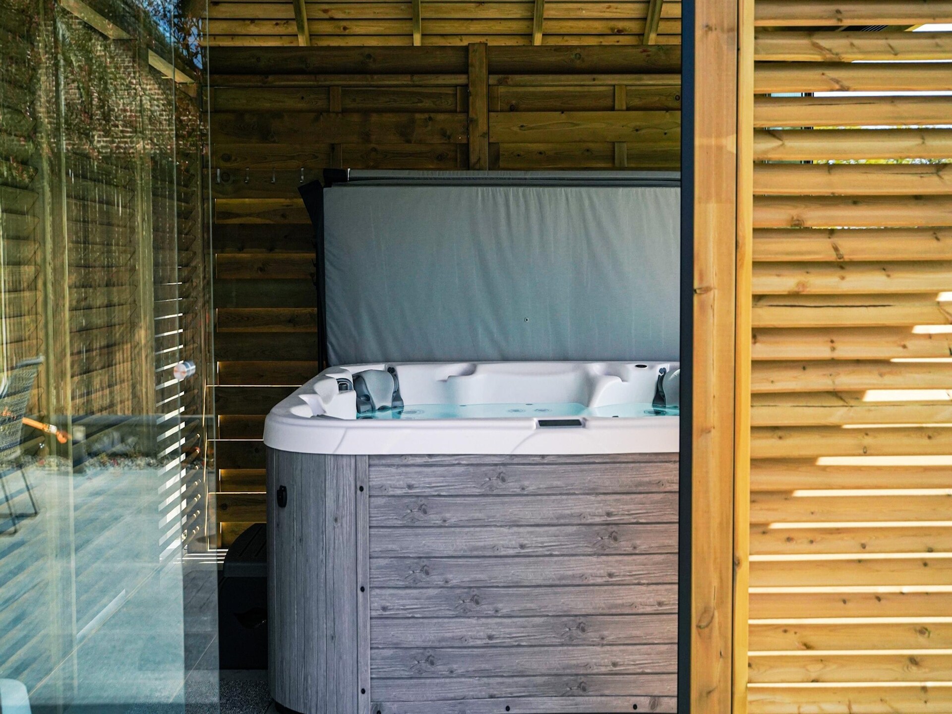 Vrijstaand vakantiehuis met sauna, spa en privé putting green in Hannut - foto 3