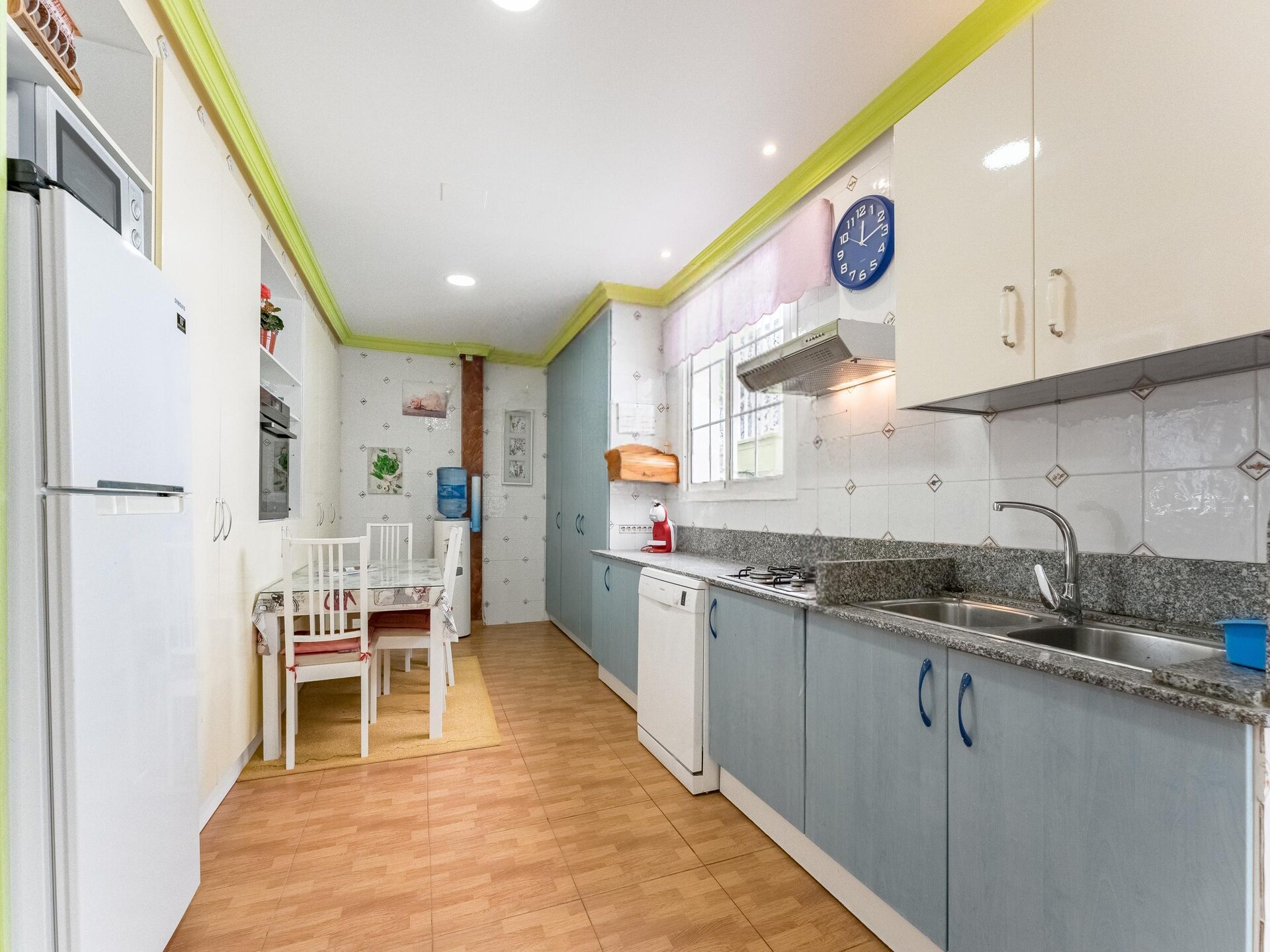Licht appartement in El Médano met tuinzicht, 220m van het strand - foto 5