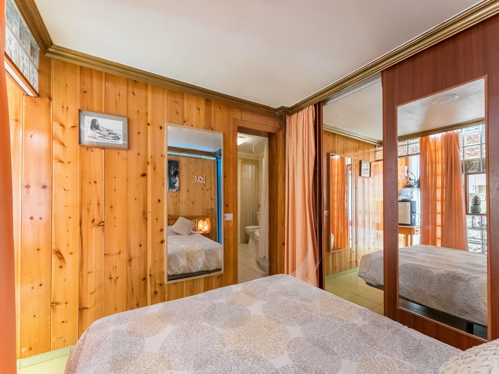 Appartement aan zee in El Médano – zwembad, tuin & 220m van het strand - foto 11