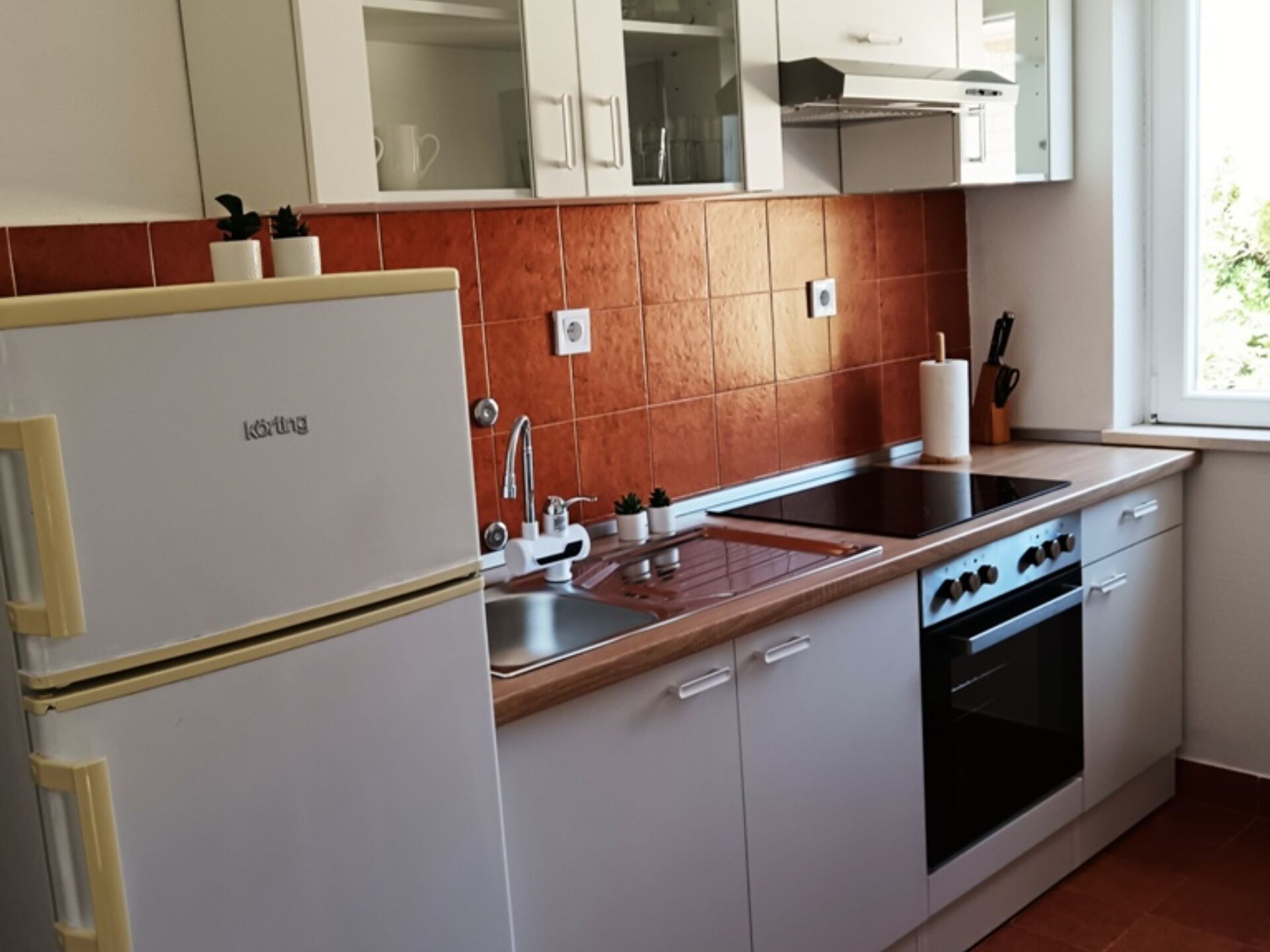 4-persoons appartement aan het strand in Povlja · 4 pers. - foto 3