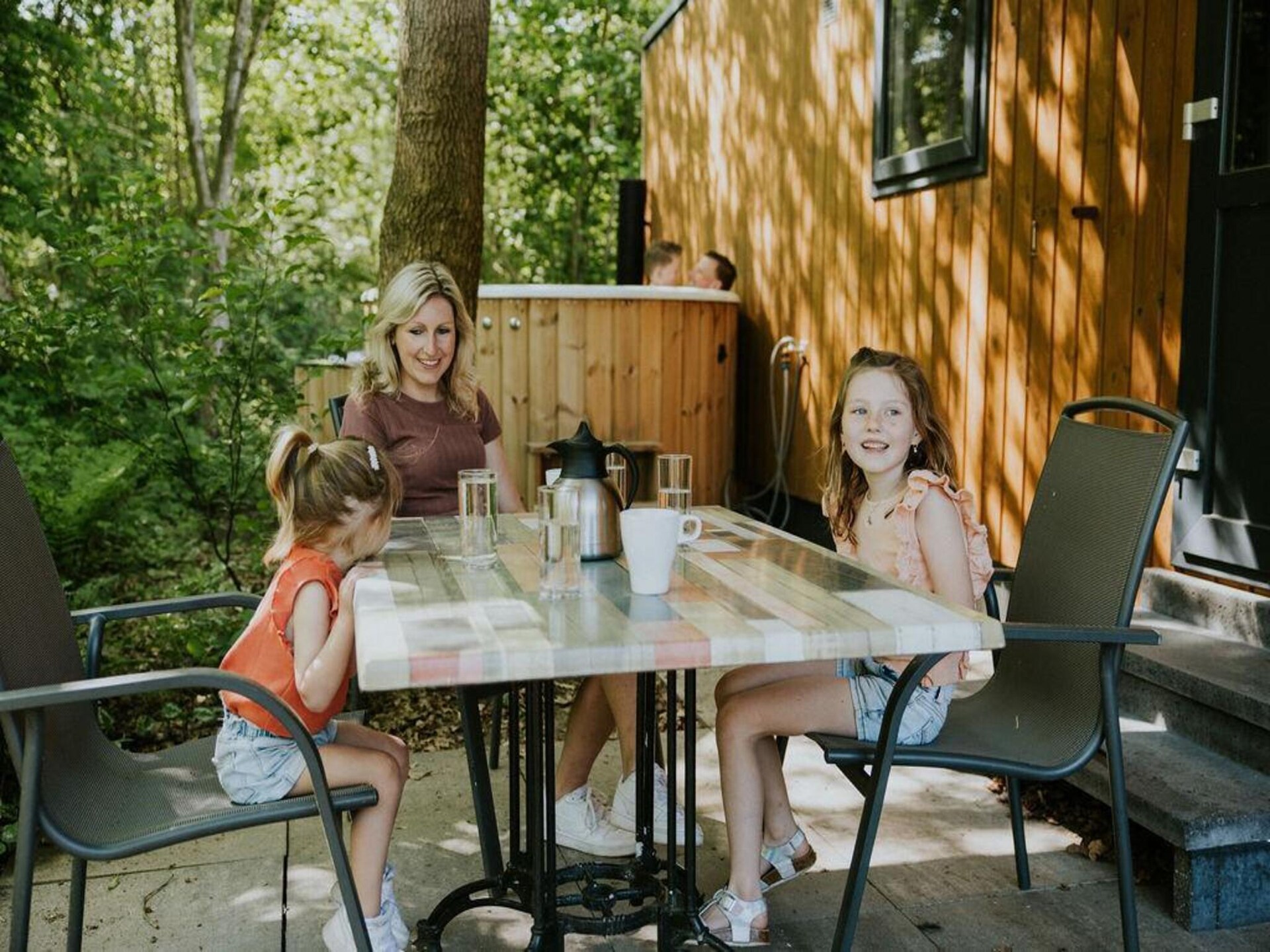 Happy Bee Lodge | Vrijstaand vakantiehuis met hottub in het Reestdal - foto 6