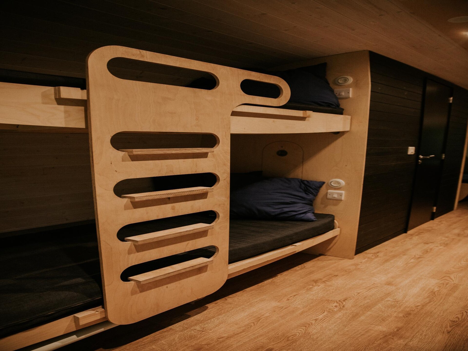 Skycabin Balkbrug: uniek boomhutverblijf voor 4 personen in Overijssel - foto 20
