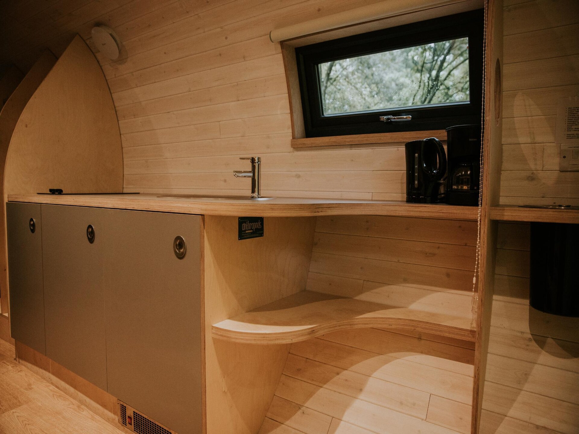 Skycabin Balkbrug: uniek boomhutverblijf voor 4 personen in Overijssel - foto 17