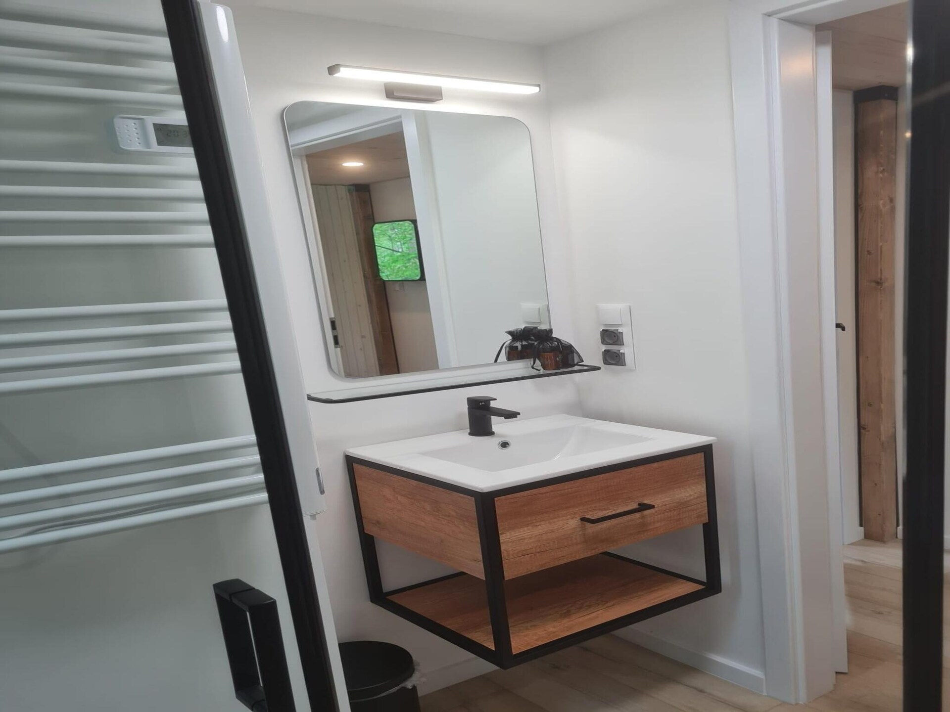 Tiny house op Camping Si-Es-An: natuurlijk genieten in Balkbrug - foto 8