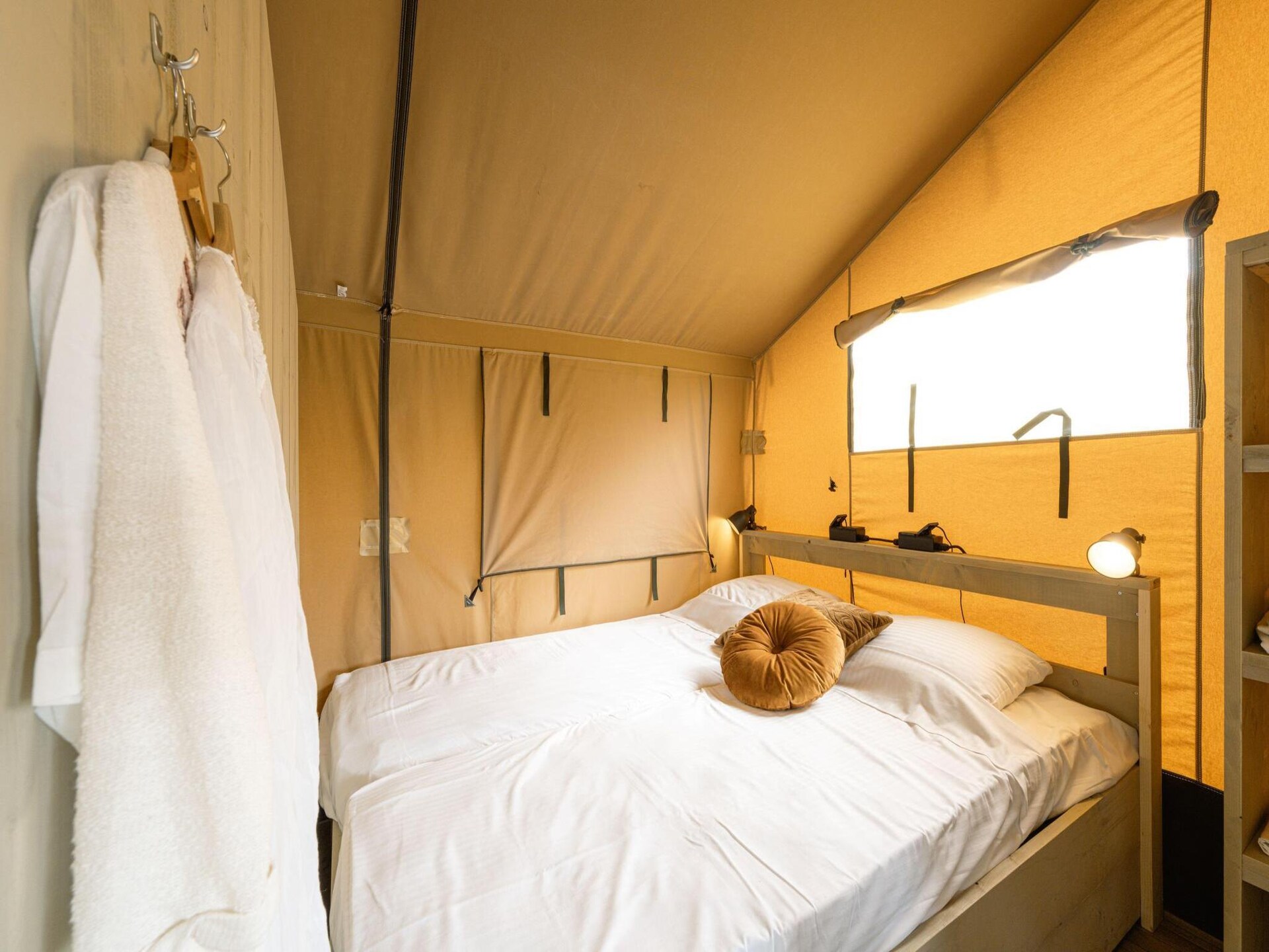 Ranger Lodge: luxe glamping voor 6 personen met hond in Balkbrug - foto 4
