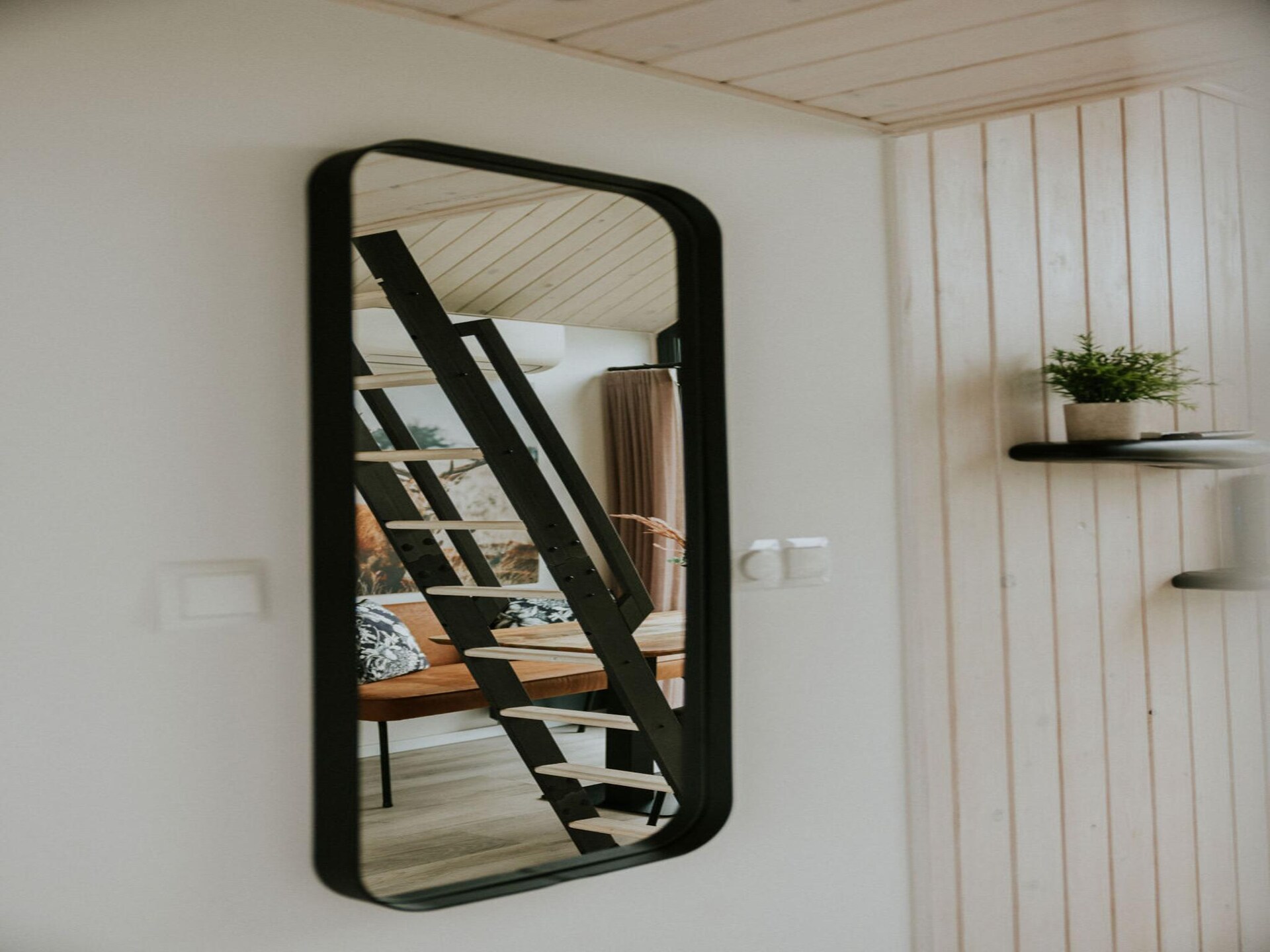 Tiny house XL in Balkbrug: luxe natuurverblijf voor 2-4 personen - foto 37