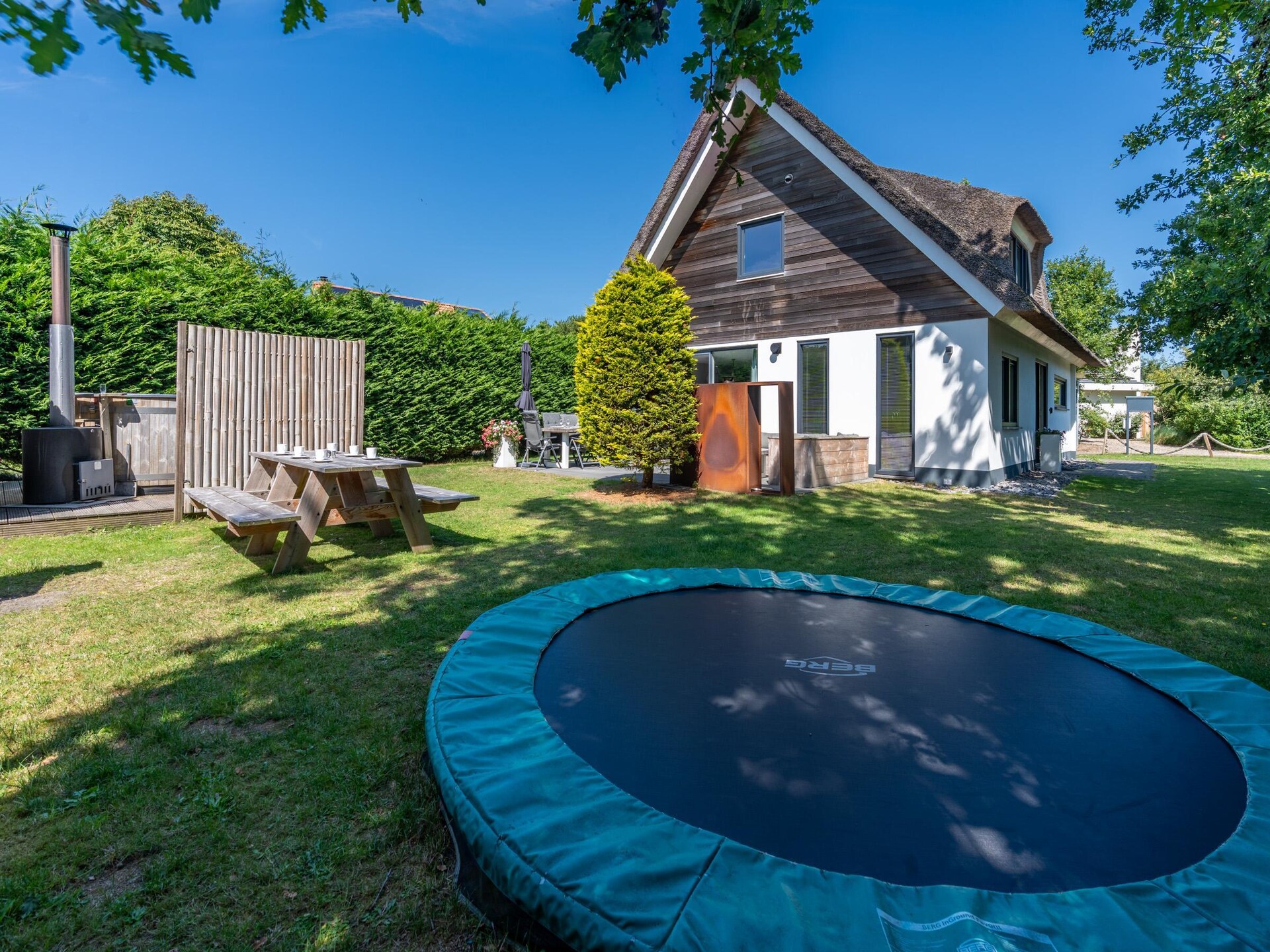 Luxe bosvilla Hoogelandt 126 met sauna, hottub en trampoline - foto 17