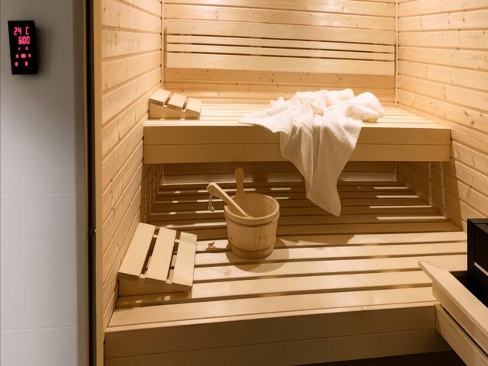 Luxe penthouse in Abondance met sauna, direct aan de piste - foto 70