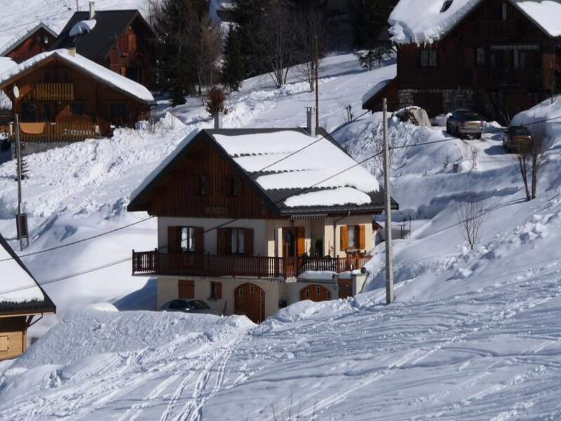 Ruim chalet in Albiez Montrond met panoramisch terras en bergzicht - foto 4