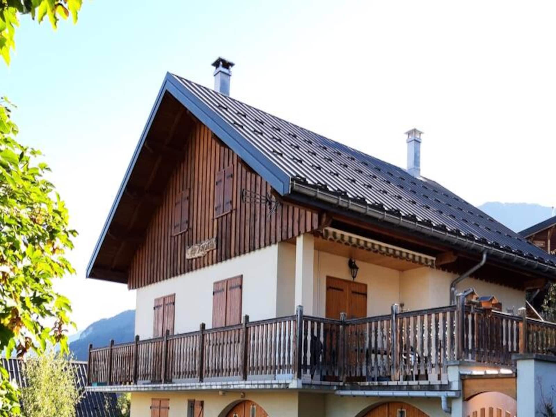Ruim chalet in Albiez Montrond met panoramisch terras en bergzicht - foto 10
