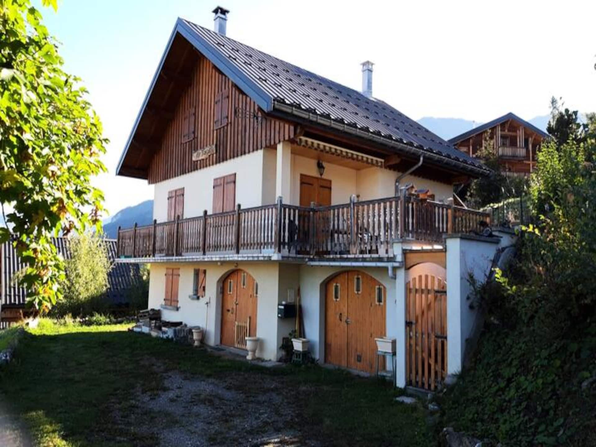 Ruim chalet in Albiez Montrond met panoramisch terras en bergzicht - foto 11