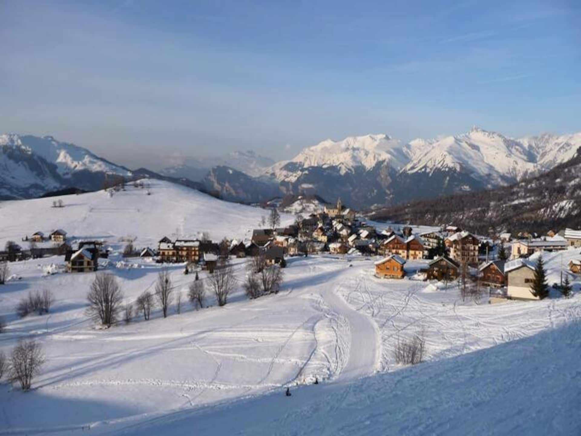 Ruim chalet in Albiez Montrond met panoramisch terras en bergzicht - foto 18