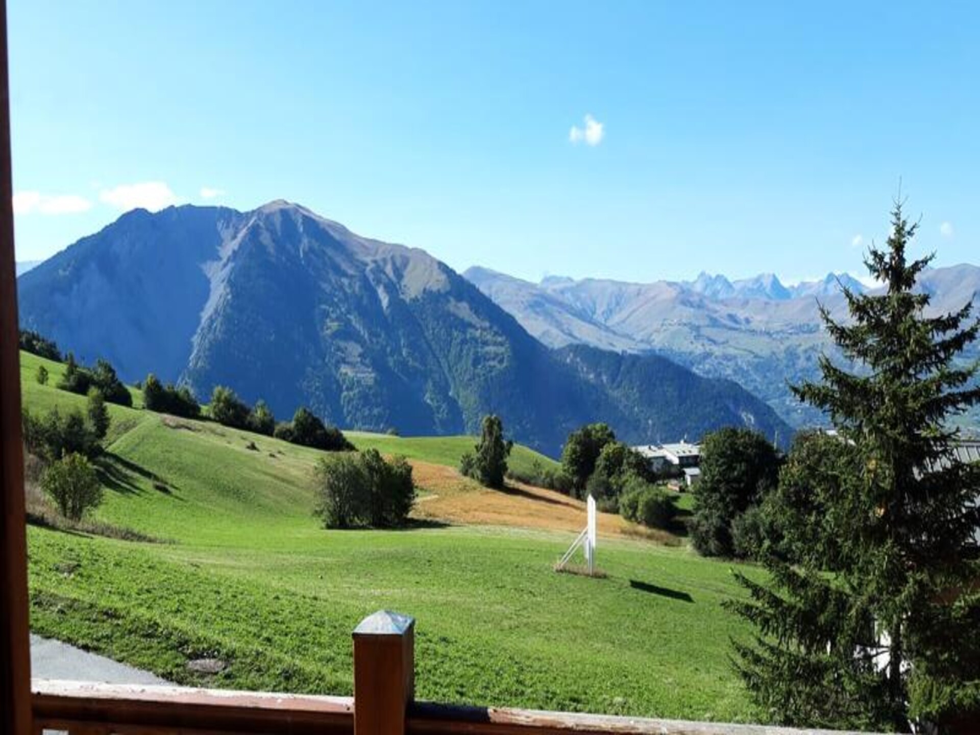 Ruim chalet in Albiez Montrond met panoramisch terras en bergzicht - foto 24