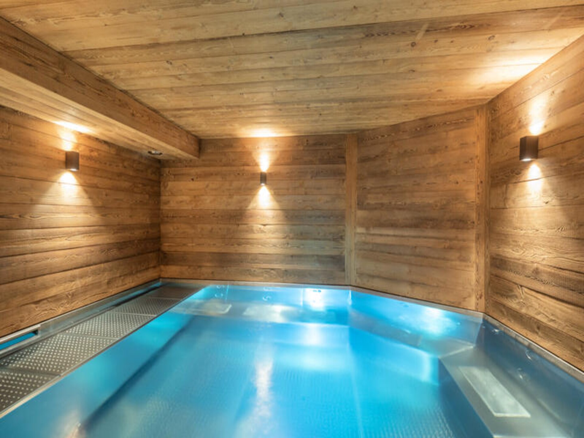 Chalet Loup in Huez: luxe voor 14 personen met spa, sauna en directe piste-toegang - foto 15
