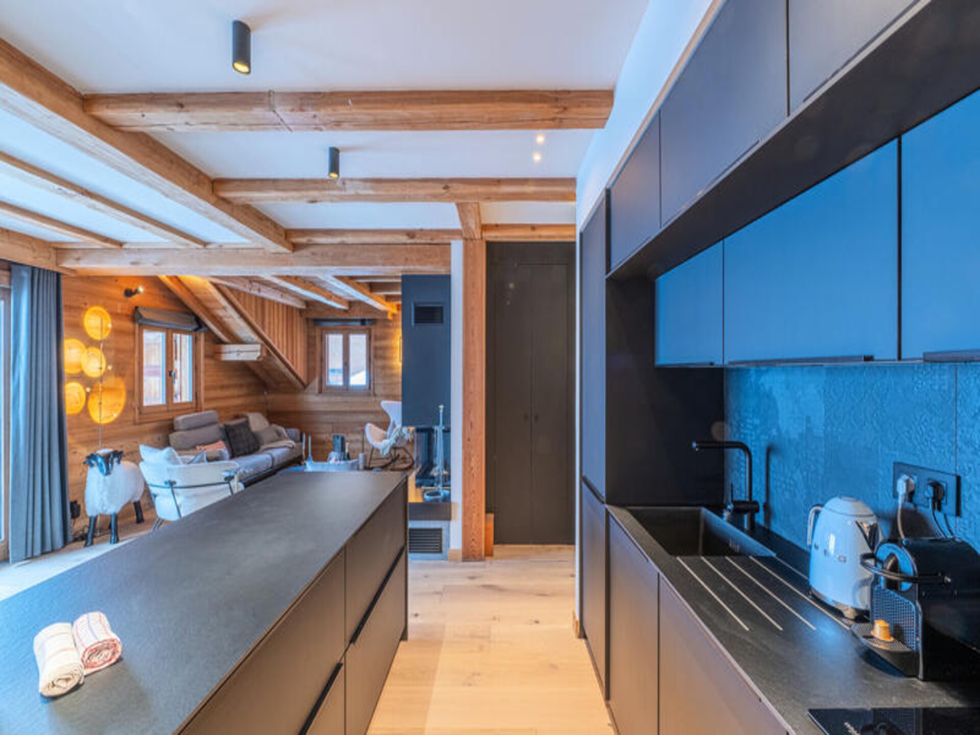 Chalet Ecureuil: Luxe skichalet met spa en ski-in/ski-out in Alpe d'Huez - foto 4