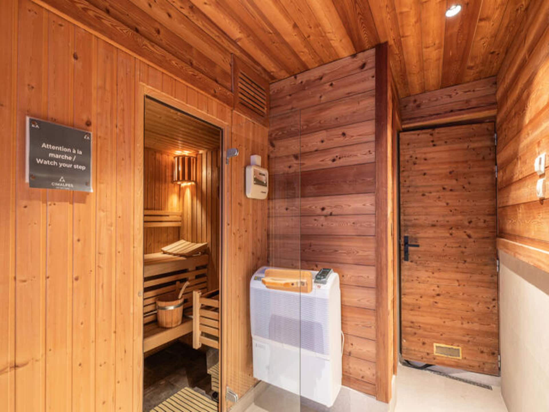 Chalet Ecureuil: Luxe skichalet met spa en ski-in/ski-out in Alpe d'Huez - foto 6