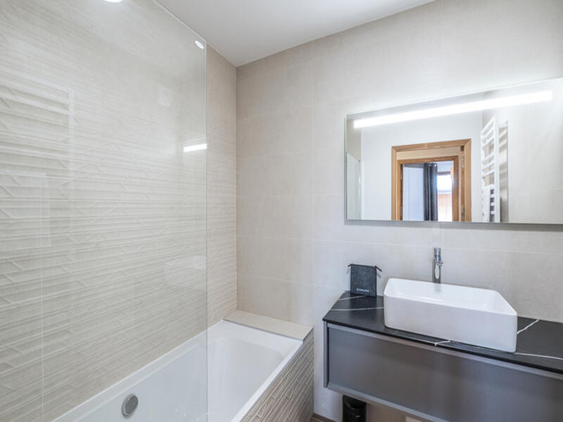 Authentiek 8-persoons appartement in Vieil Alpe, 400m van centrum Huez - foto 7