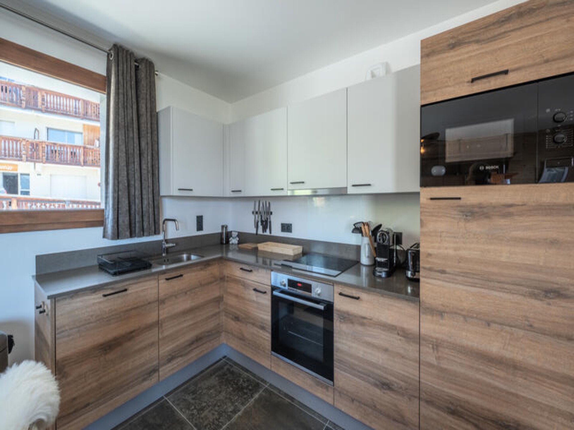Ruim 8-persoons duplexappartement met haard in authentiek Vieil Alpe, Huez - foto 4
