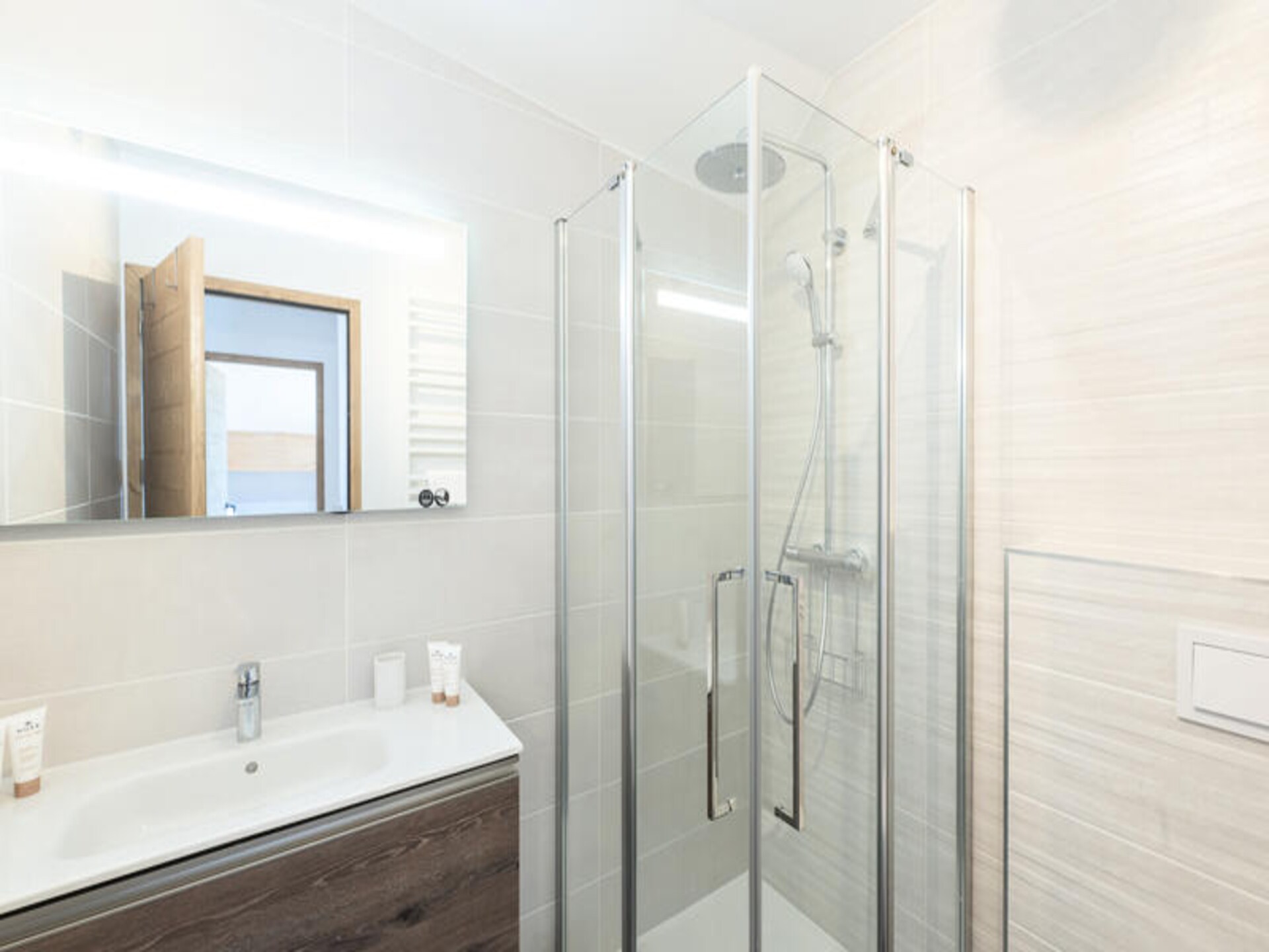 Ruim 8-persoons duplexappartement met haard in authentiek Vieil Alpe, Huez - foto 12