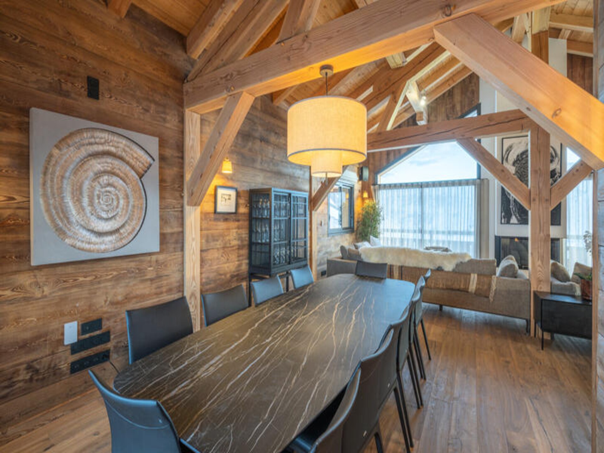 Chalet Torino in Alpe d'Huez: Luxe voor 12, ski-in/ski-out met jacuzzi en sauna - foto 4