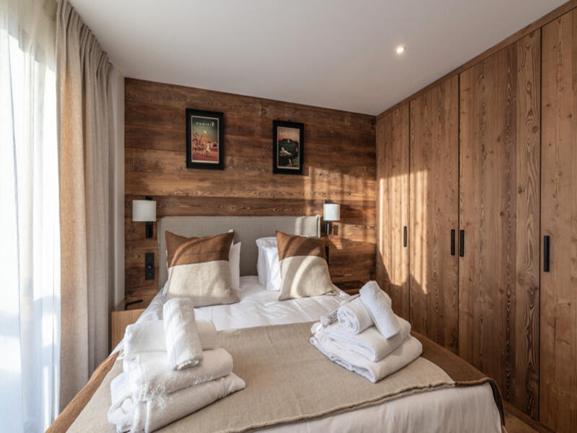 Chalet Torino in Alpe d'Huez: Luxe voor 12, ski-in/ski-out met jacuzzi en sauna - foto 7