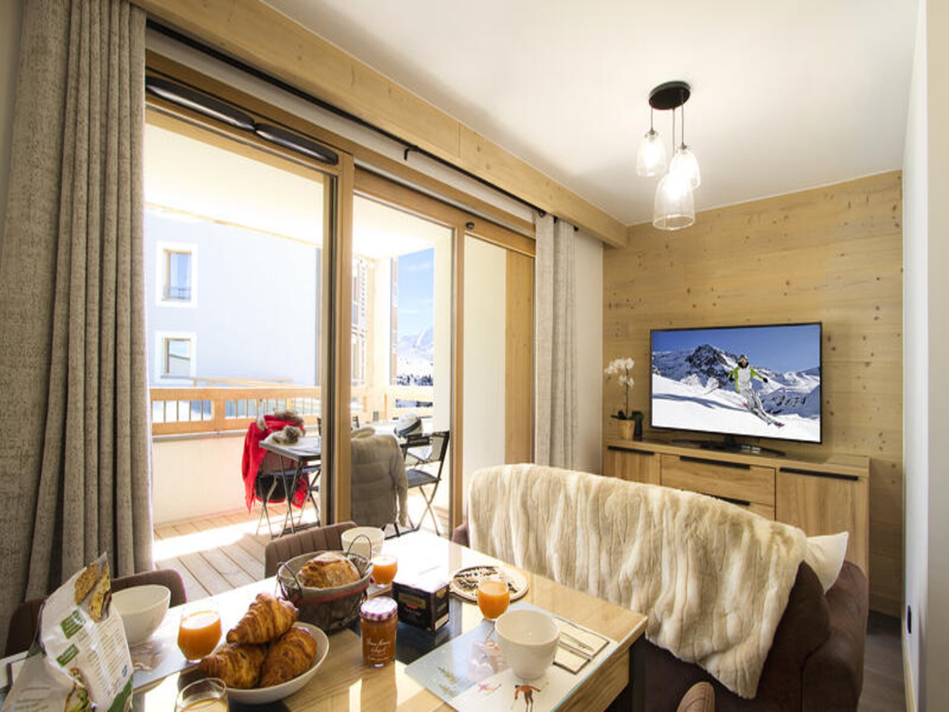Luxe appartement in Huez met directe toegang tot de skipistes en wellness - foto 1