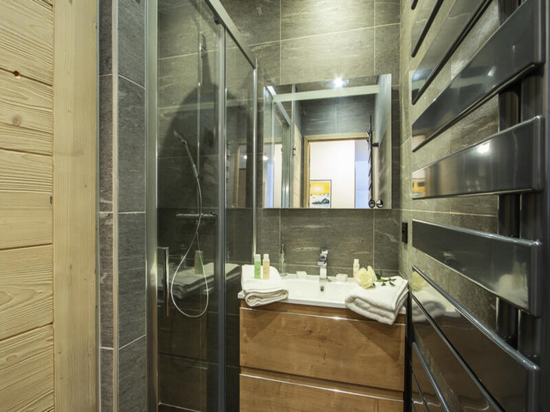 Ski-in/ski-out appartement met balkon en wellness in Huez - foto 11
