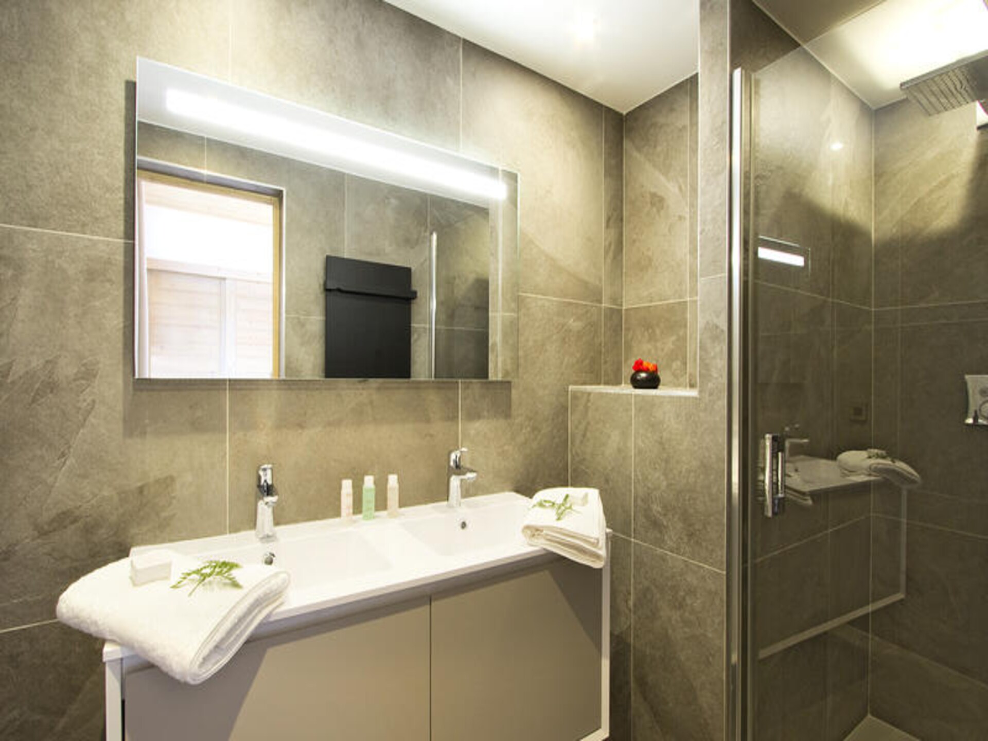 Luxueus duplex appartement met ski-in/ski-out in Alpe d'Huez voor 8 personen - foto 10