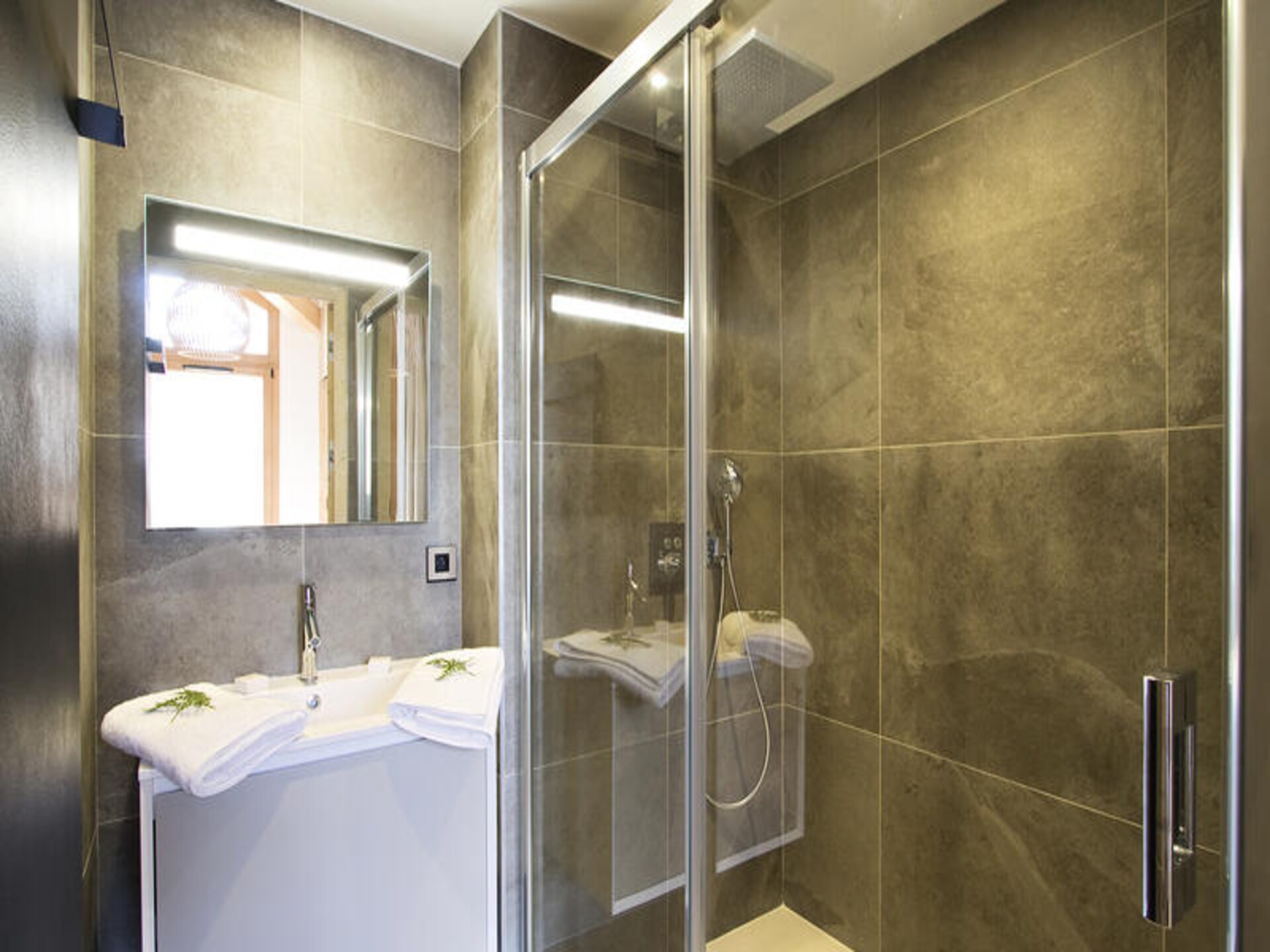 Luxueus duplex appartement met ski-in/ski-out in Alpe d'Huez voor 8 personen - foto 12