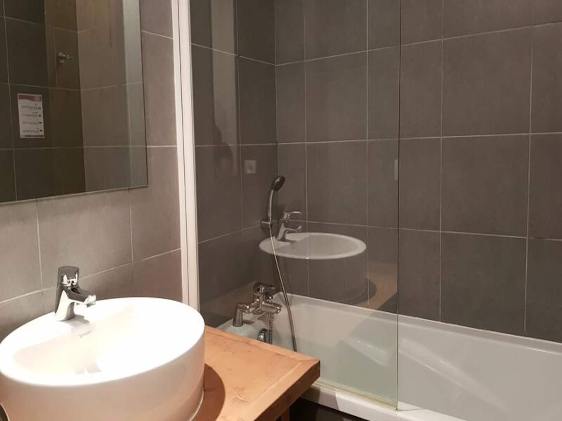 Luxe appartement in Bourg St Maurice voor 8 personen bij de pistes - foto 8