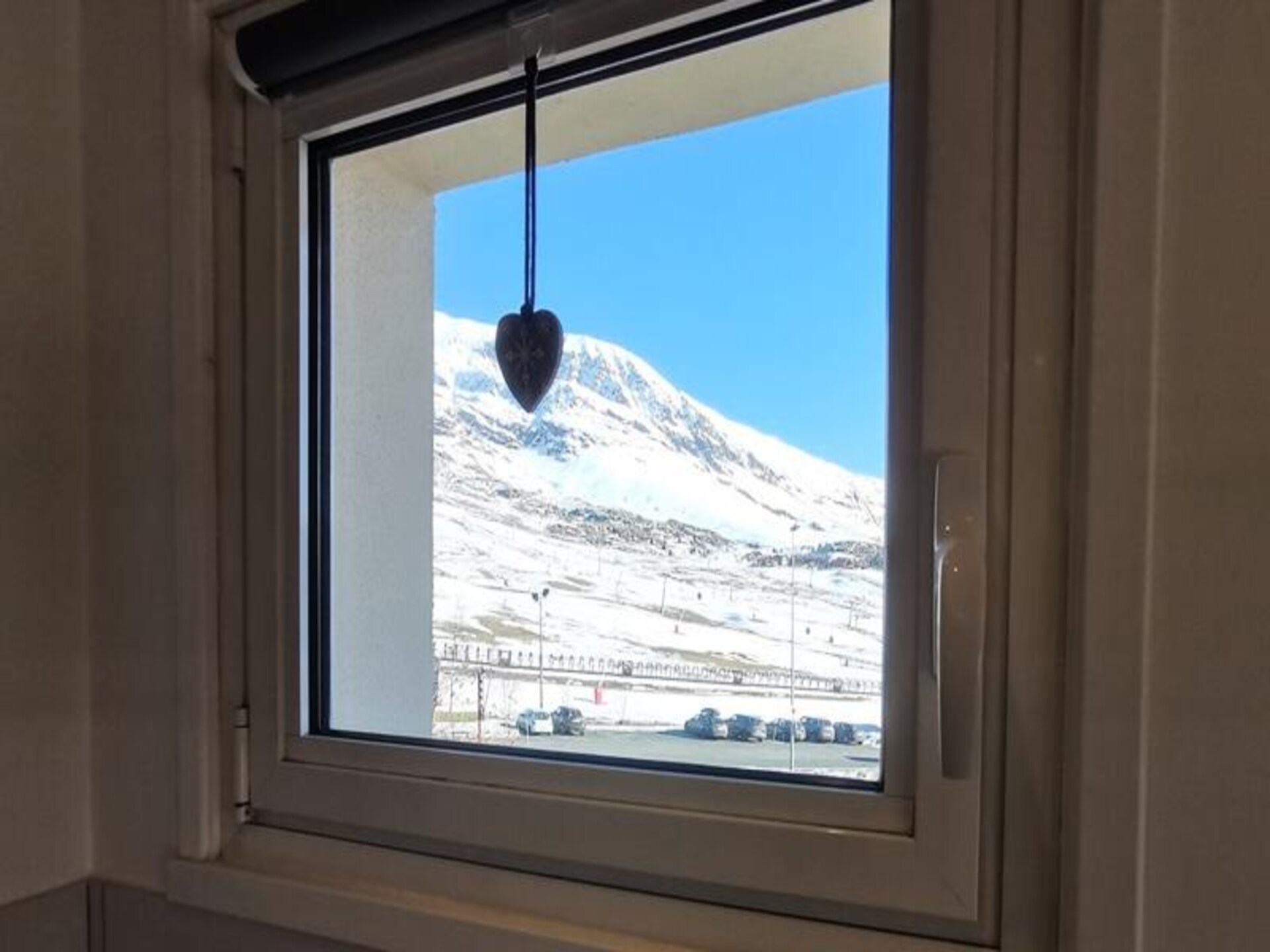 Zonnig appartement op 50m van de piste in Huez - foto 13