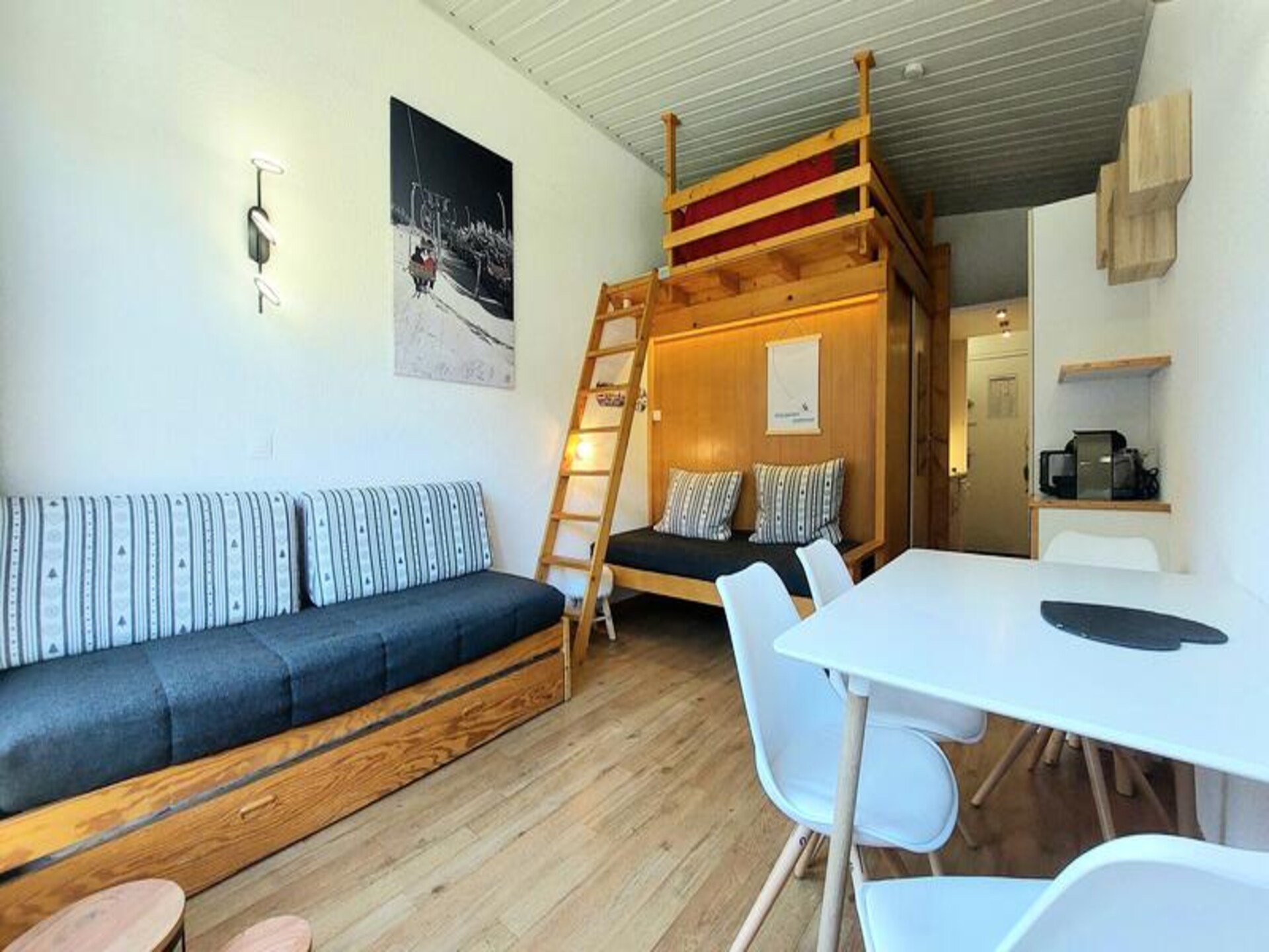 Ski-in/ski-out studio voor 5 personen in Bourg Saint Maurice met balkon op het zuiden - foto 9