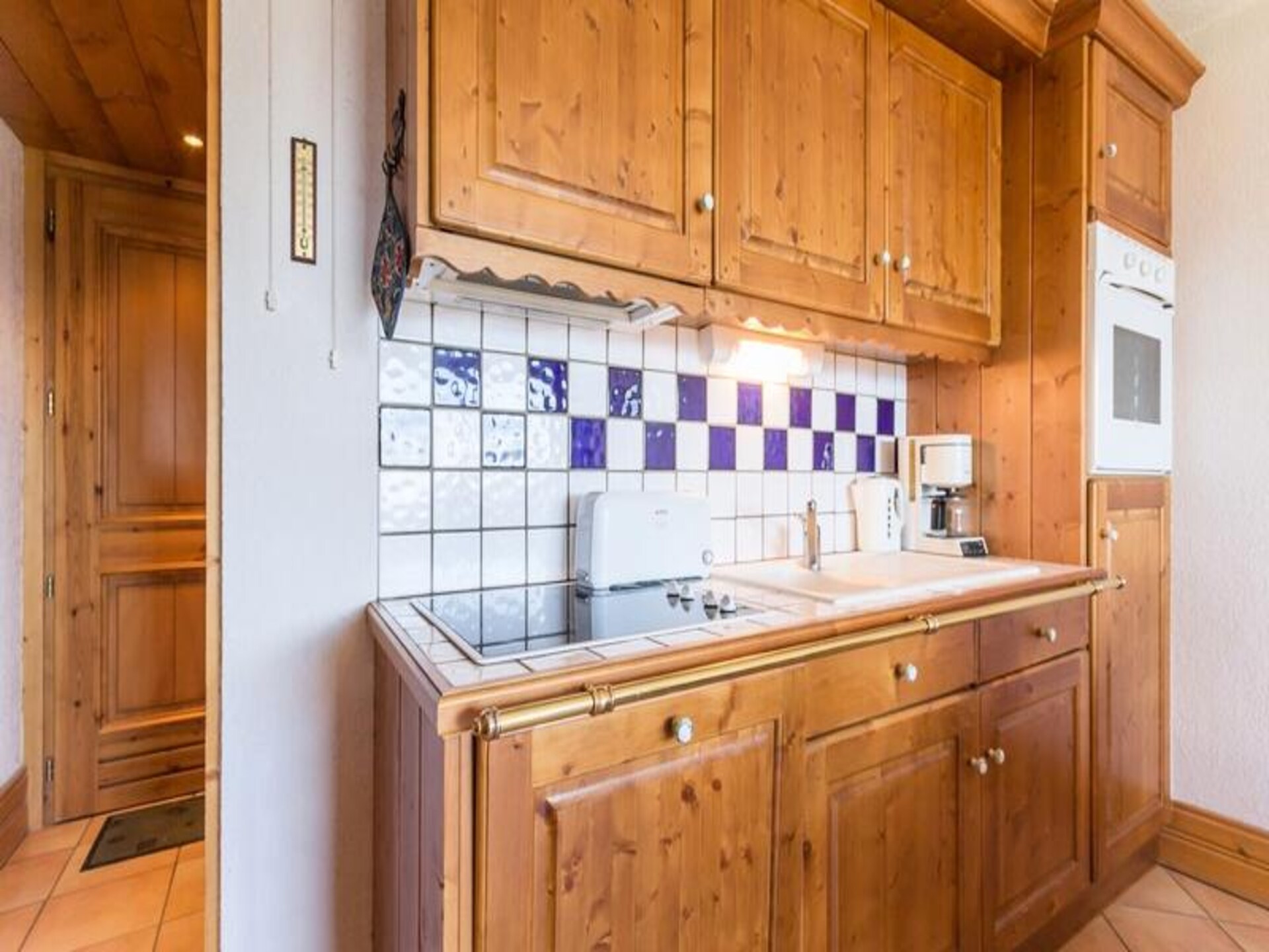 Knus ski-in, ski-out appartement op 50m van de lift in Bourg St Maurice - foto 12